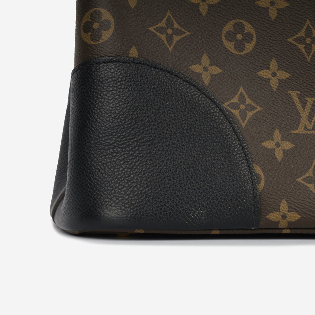 Louis Vuitton Flandrin - Monogram Canvas