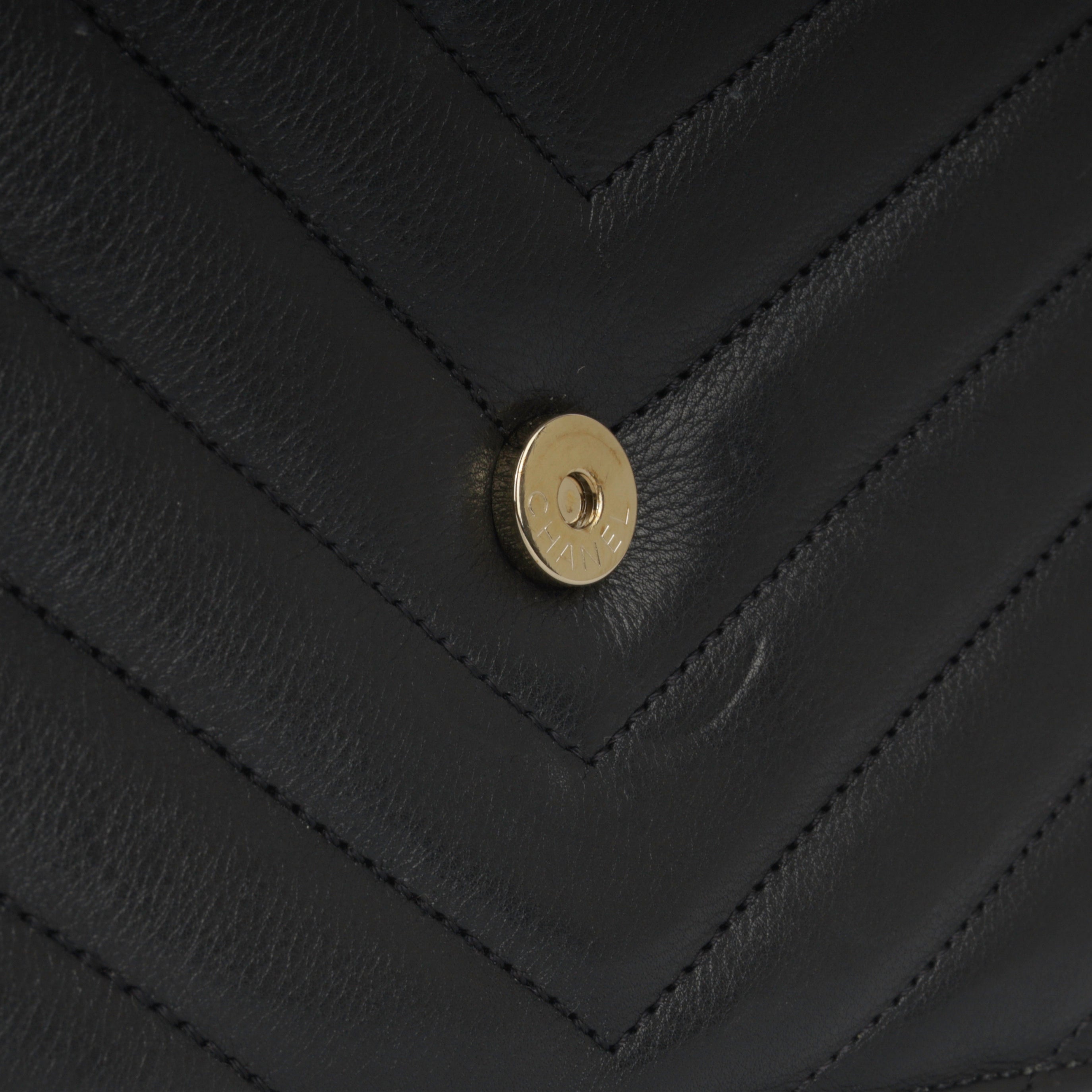 Chevron Envelope Flap Bag