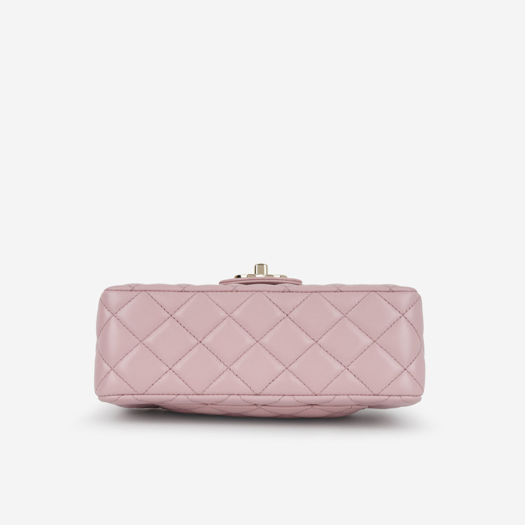 Chanel Mini Top Handle MÃ©tiers dâ€™art 23/24