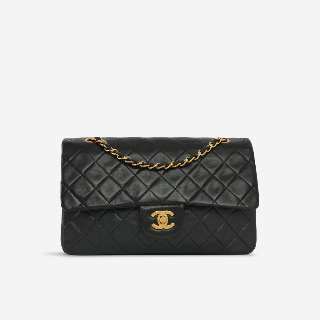 Chanel Vintage Medium Classic Flap