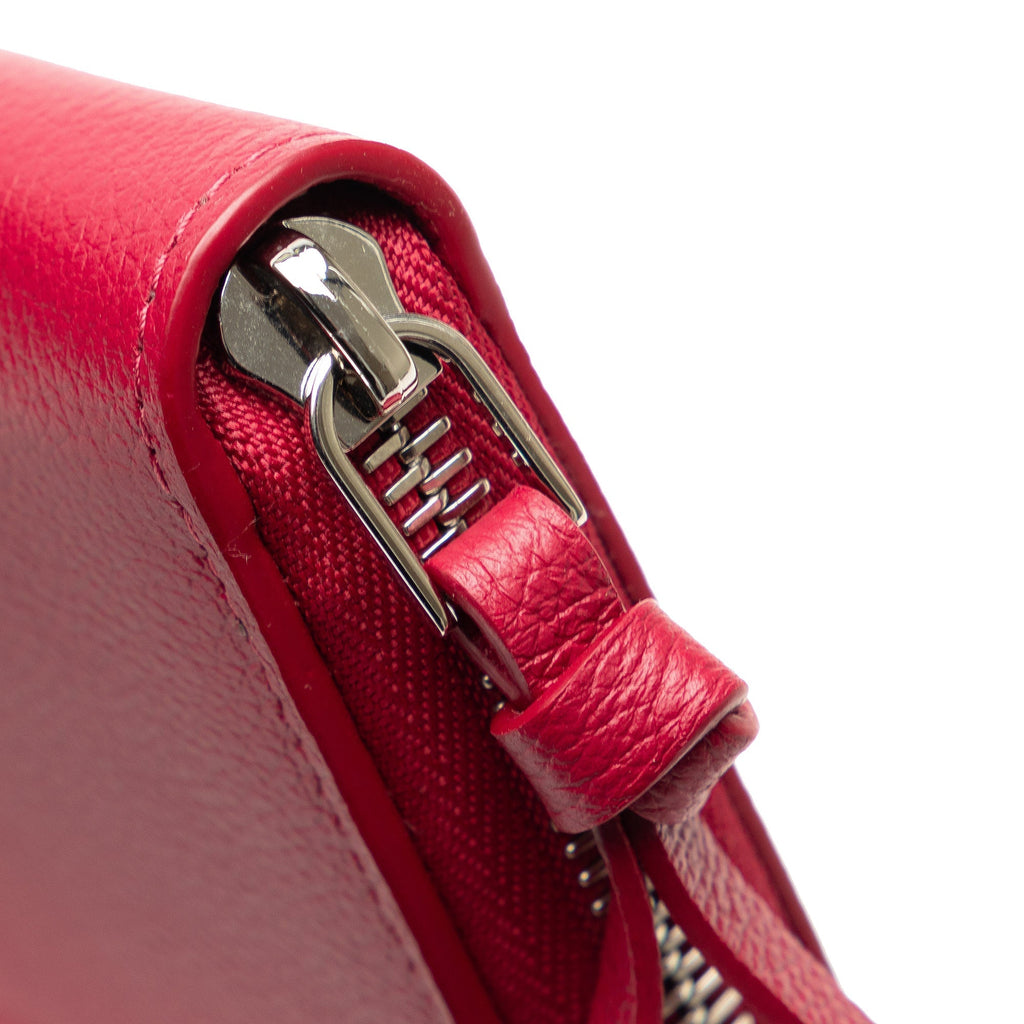 Red Louis Vuitton Lockme Zippy Wallet