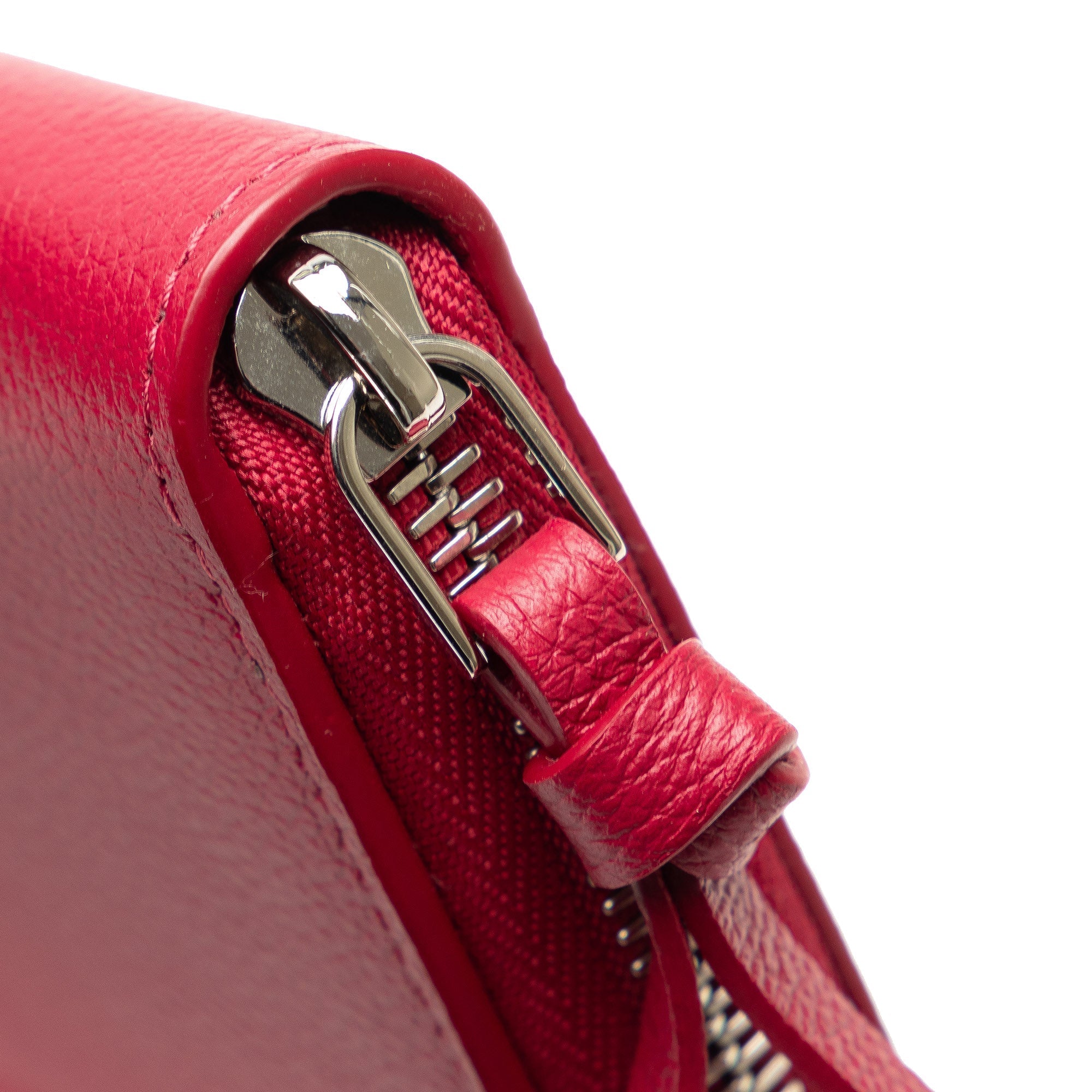 Red Louis Vuitton Lockme Zippy Wallet