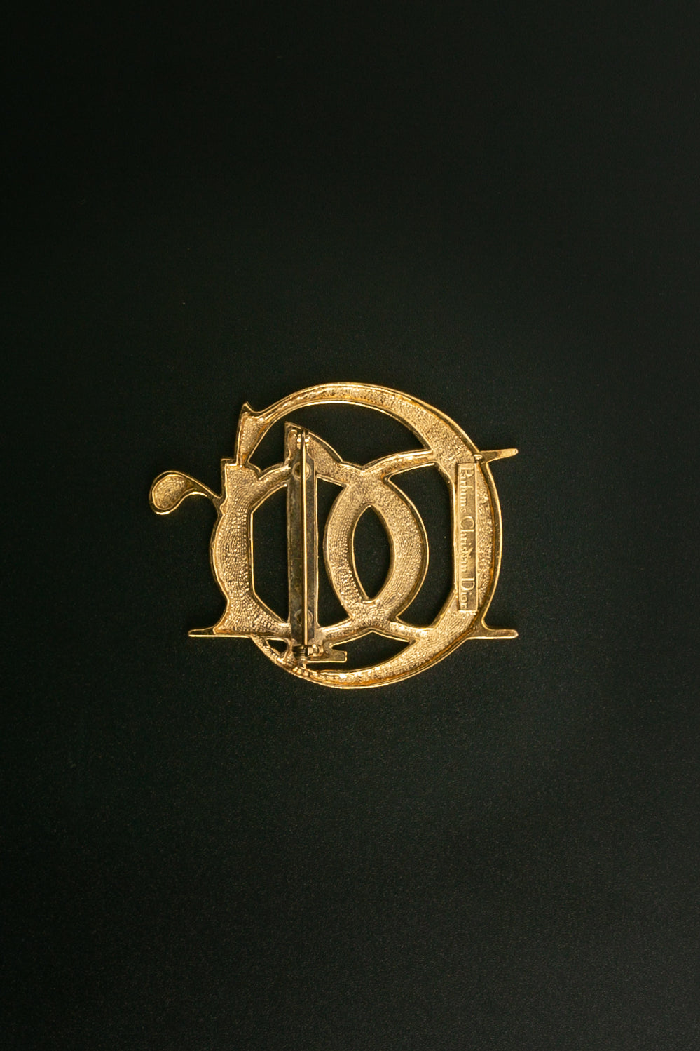 Broche en mÃƒÆ’Ã‚Â©tal dorÃƒÆ’Ã‚Â© Christian Dior