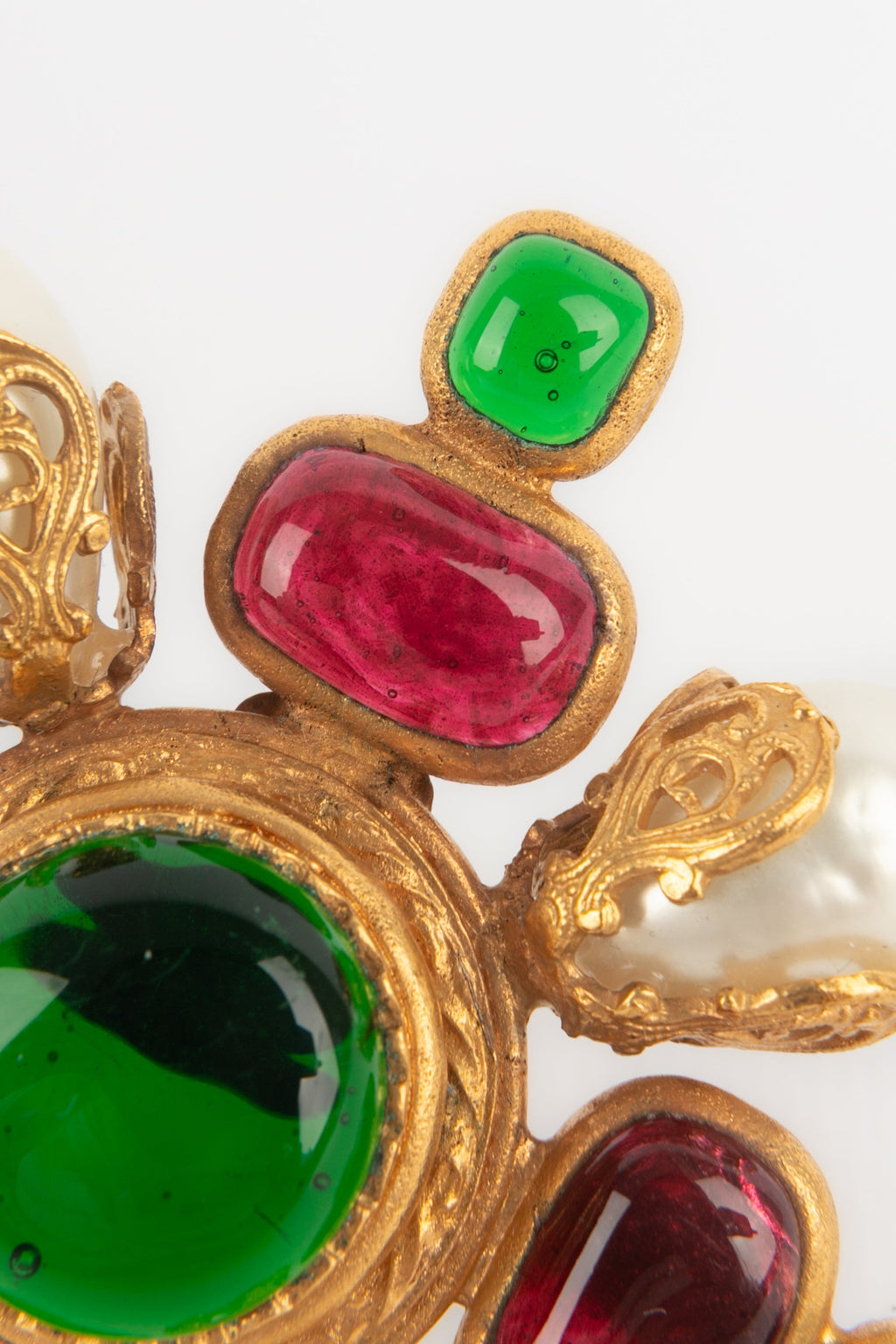 Broche croix Chanel 1994