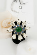 Broche ancienne en pÃƒÆ’Ã‚Â¢te de verre Chanel (AttribuÃƒÆ’Ã‚Â©e ÃƒÆ’Ã‚Â )
