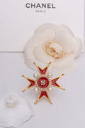 Broche croix Chanel Haute Couture
