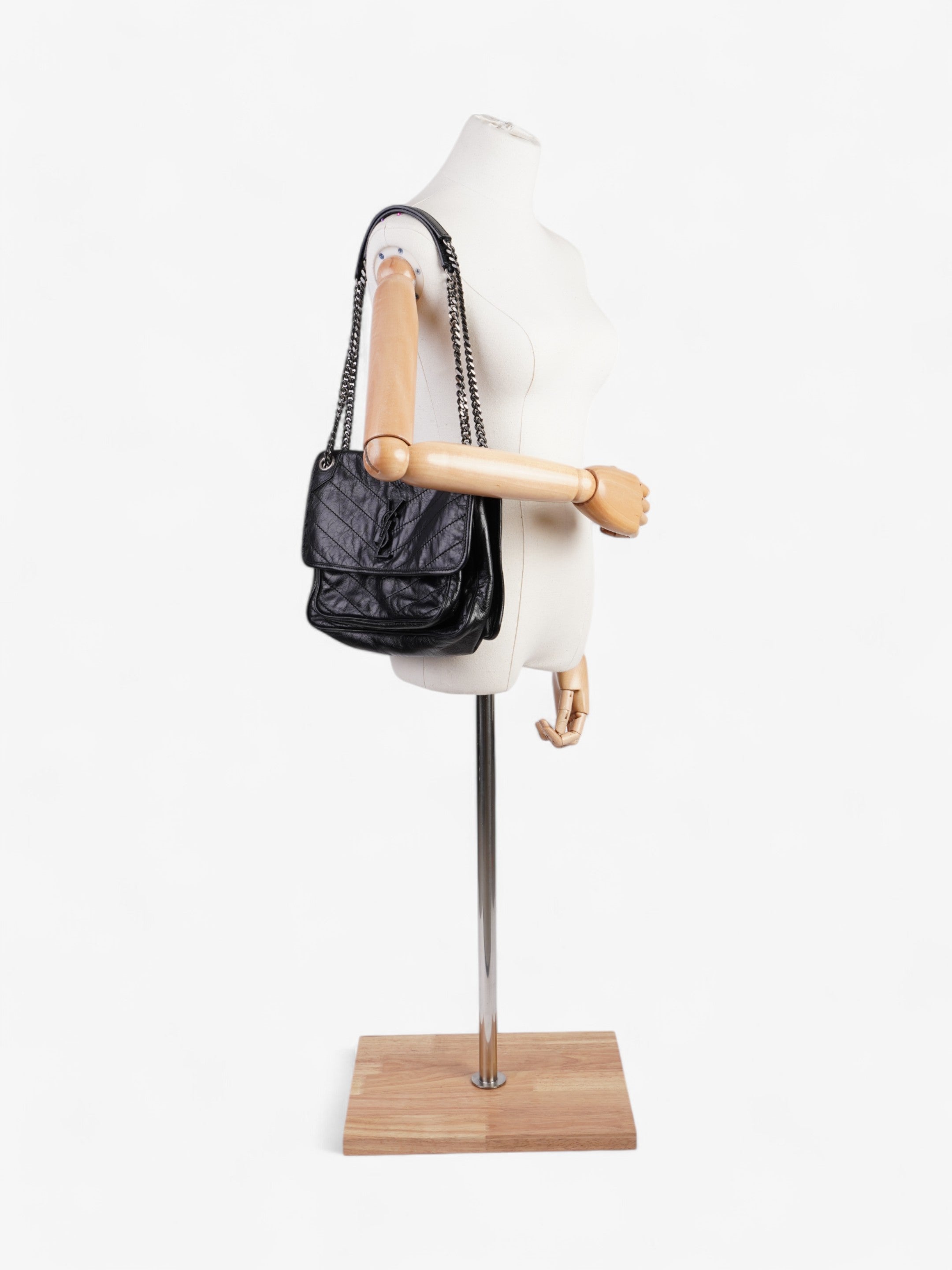 Saint Laurent Niki Black Leather Medium