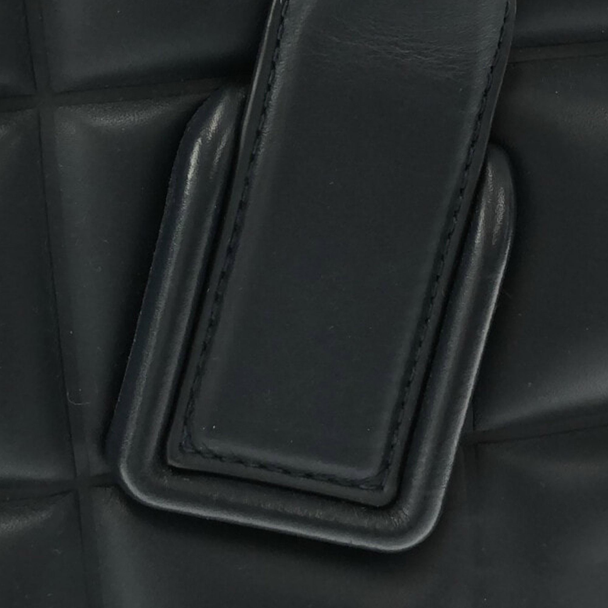 Bottega Veneta BV Swoop Bag (SHG-FA0fTq)