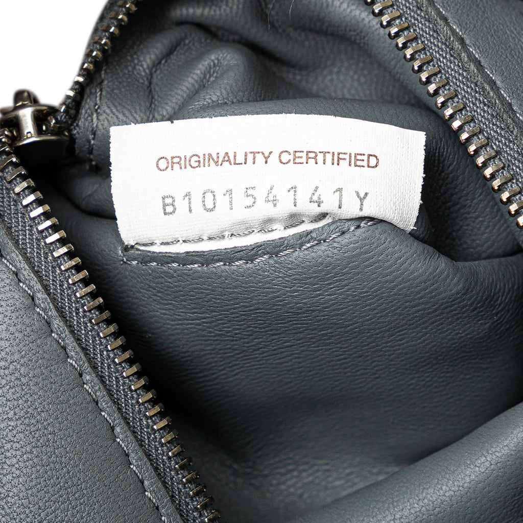 Bottega Veneta Calfskin Intrecciato Cassette Crossbody (SHG-QKpHOv)