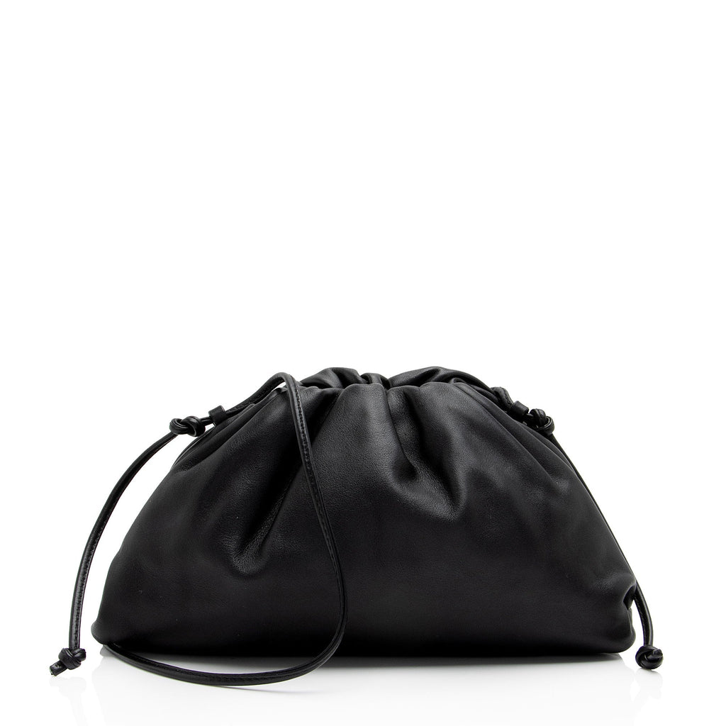 Bottega Veneta Calfskin Mini Pouch (SHF-B5fYeM)