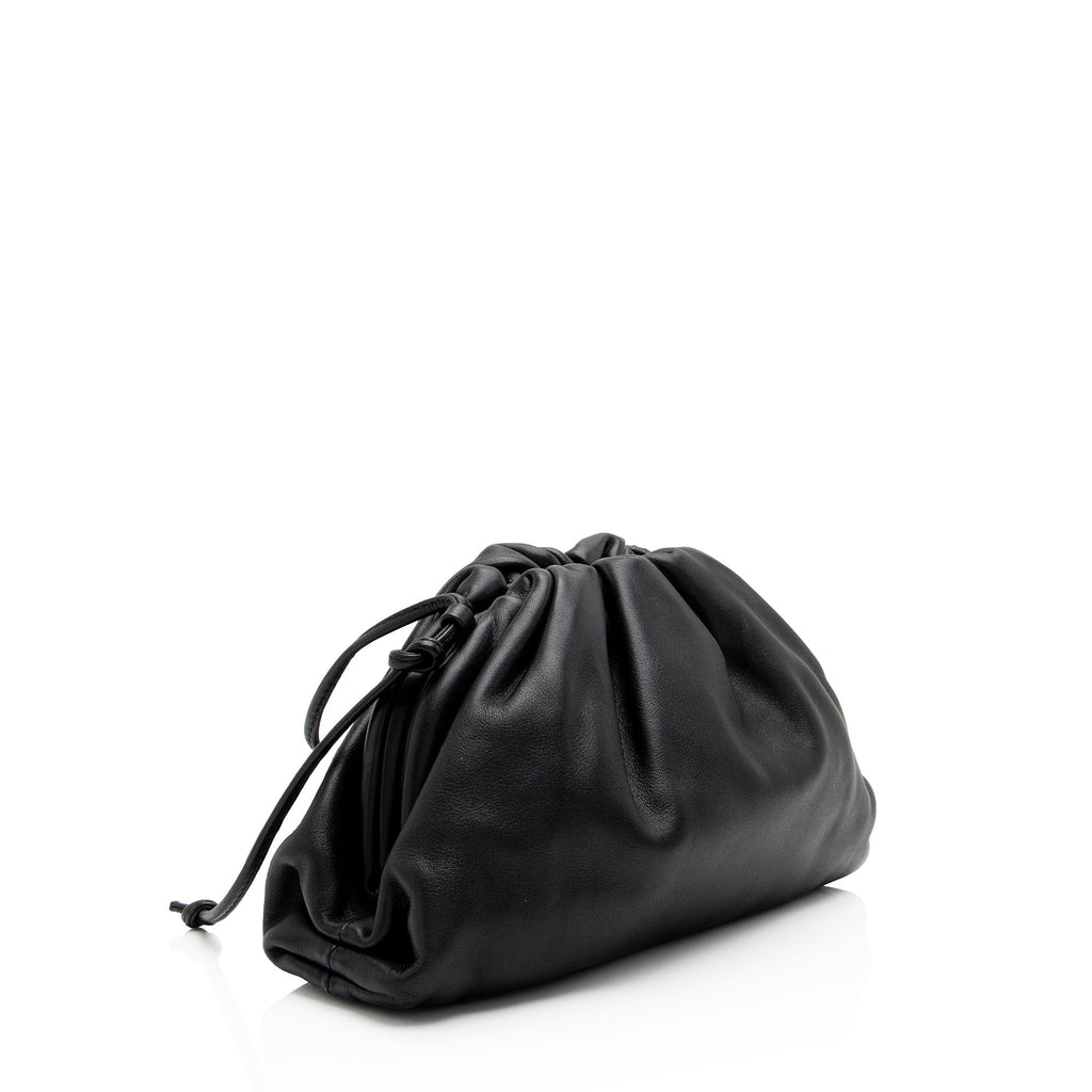 Bottega Veneta Calfskin Mini Pouch (SHF-B5fYeM)