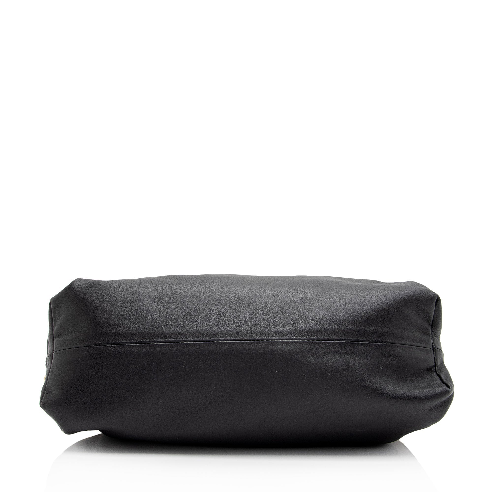 Bottega Veneta Calfskin The Chain Pouch (SHF-6ijP3Y)