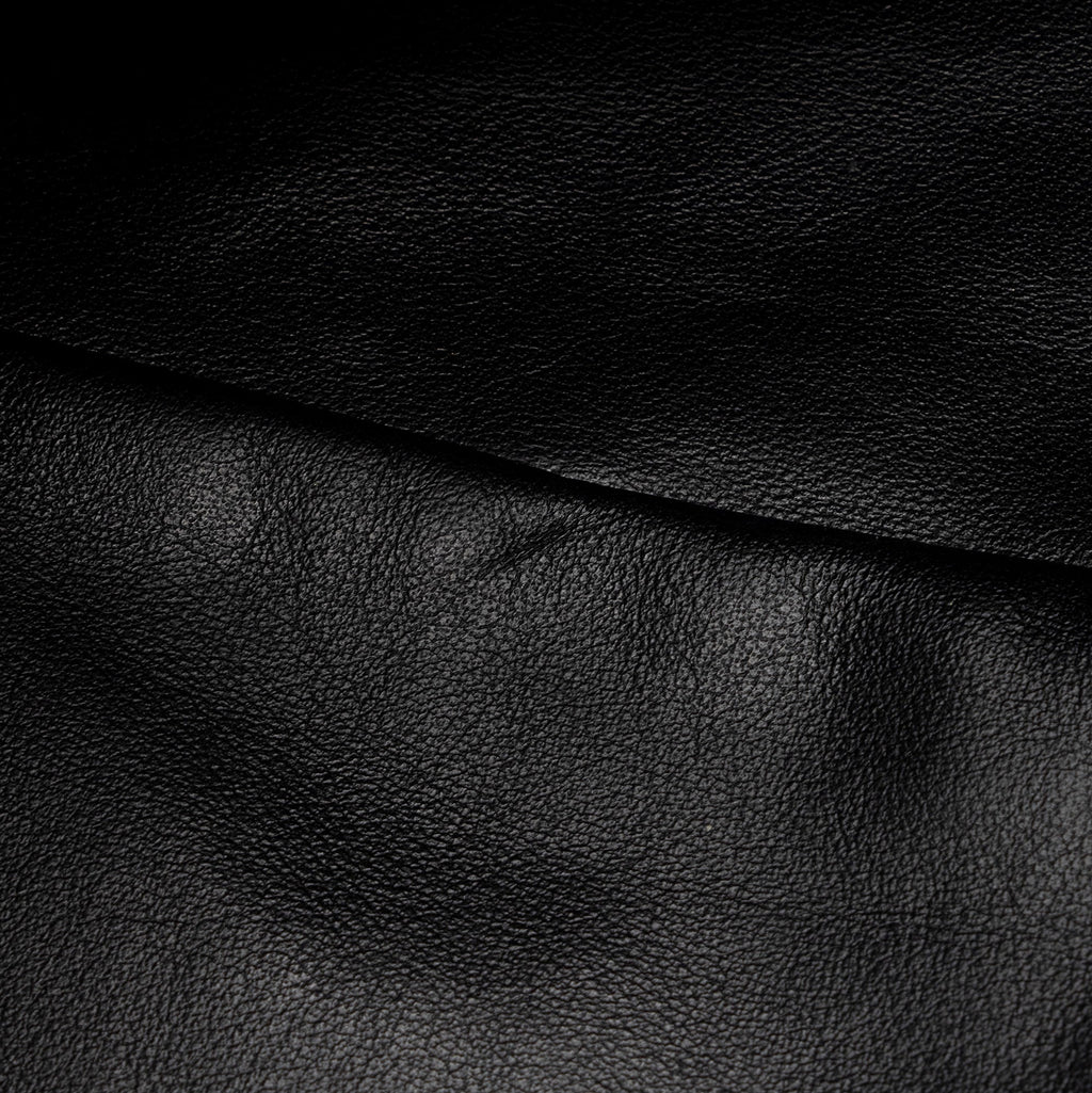 Bottega Veneta Calfskin The Chain Pouch (SHF-6ijP3Y)