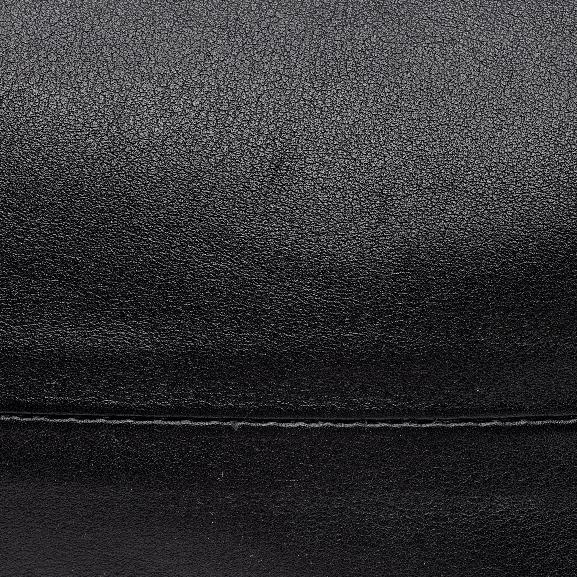 Bottega Veneta Calfskin The Chain Pouch (SHF-6ijP3Y)