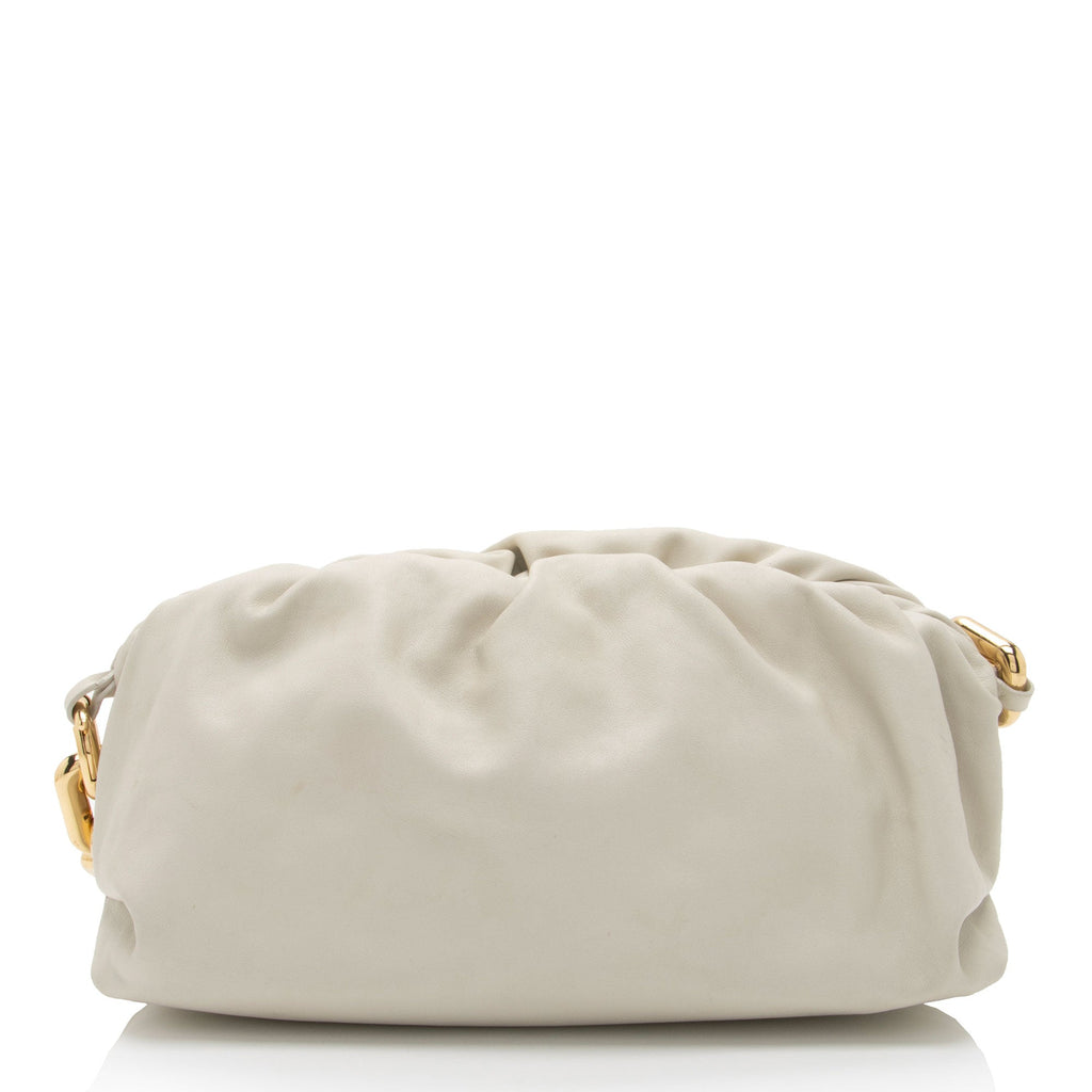 Bottega Veneta Calfskin The Chain Pouch (SHF-WyuHEH)