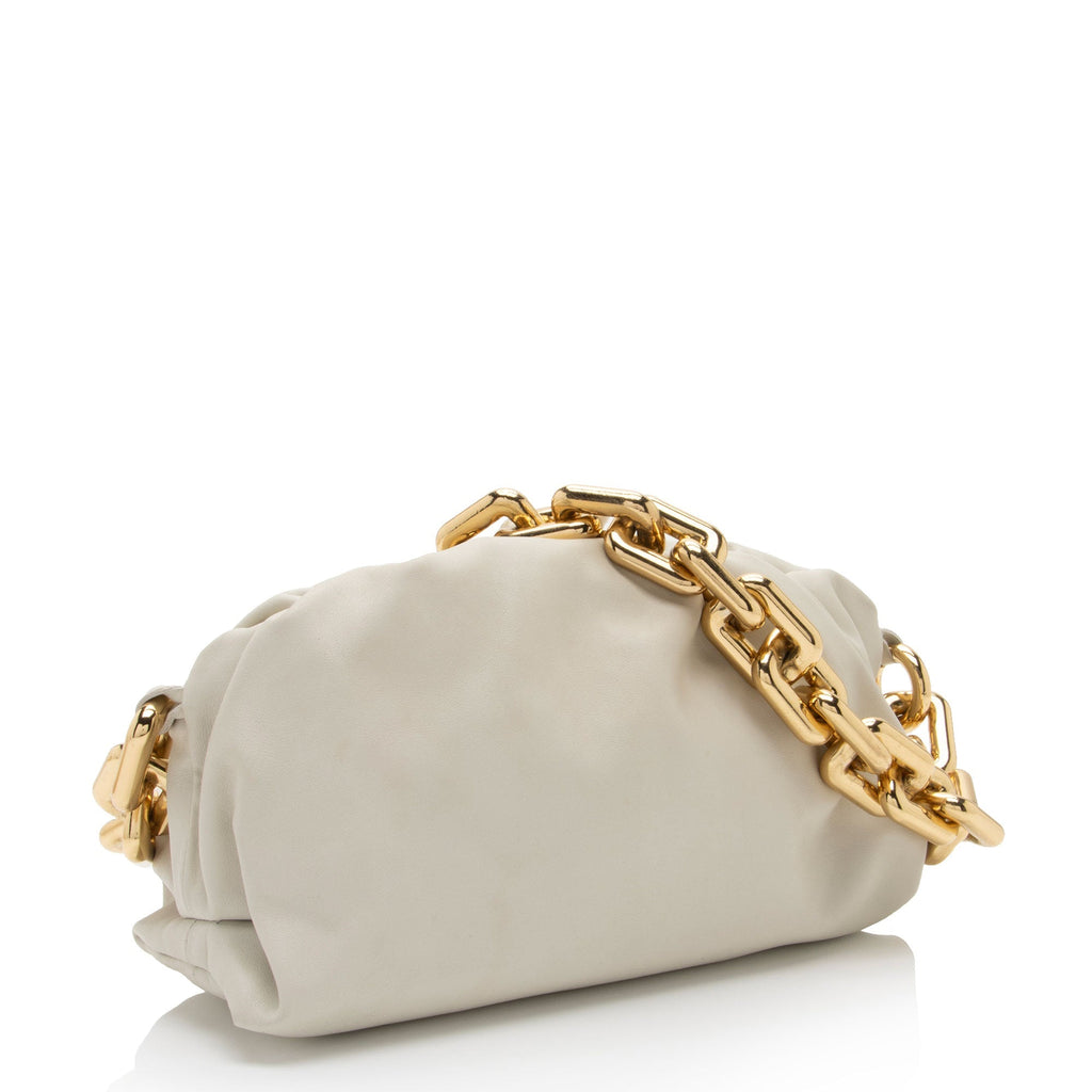 Bottega Veneta Calfskin The Chain Pouch (SHF-WyuHEH)