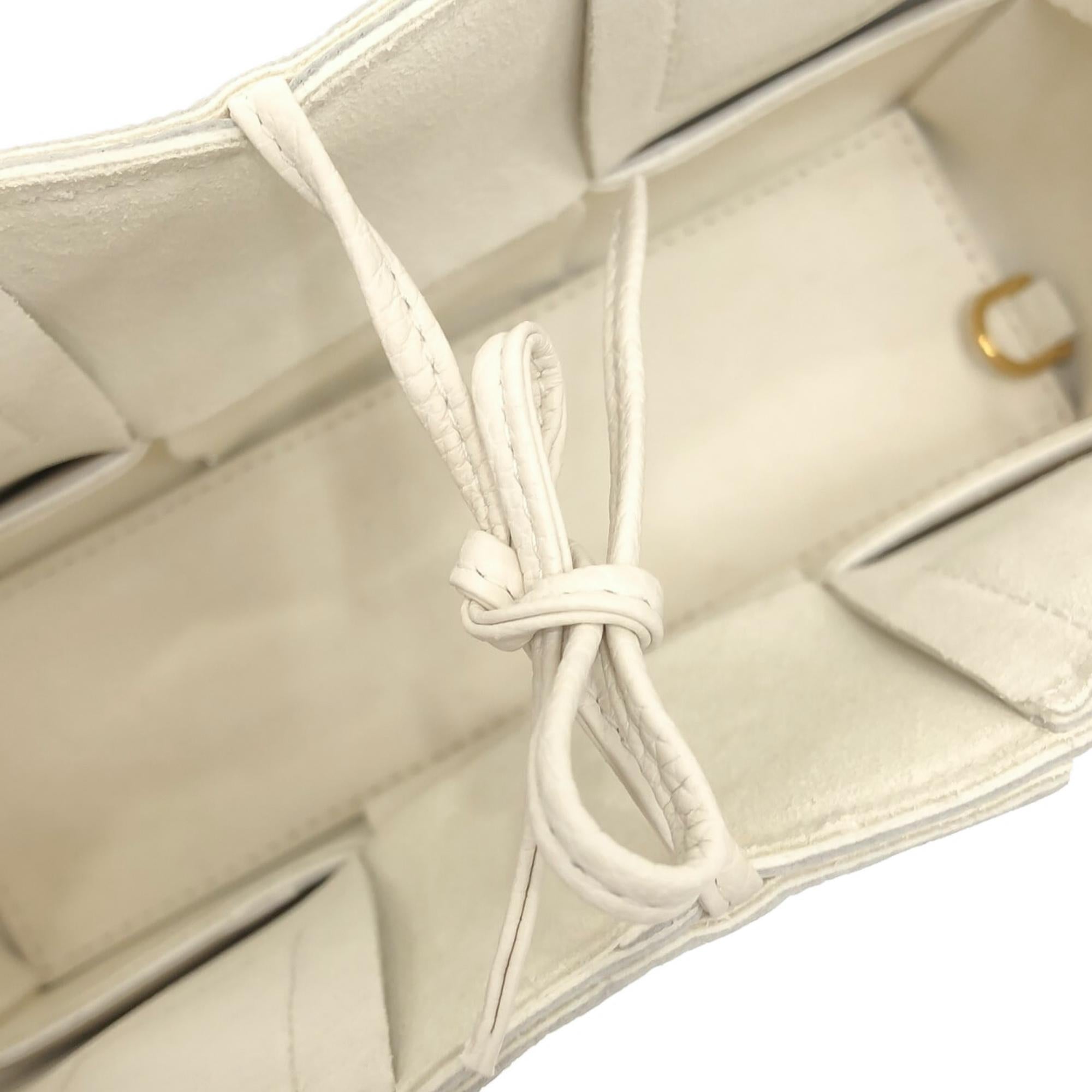 Bottega Veneta Candy Intrecciato Arco (SHG-CtDLZV)
