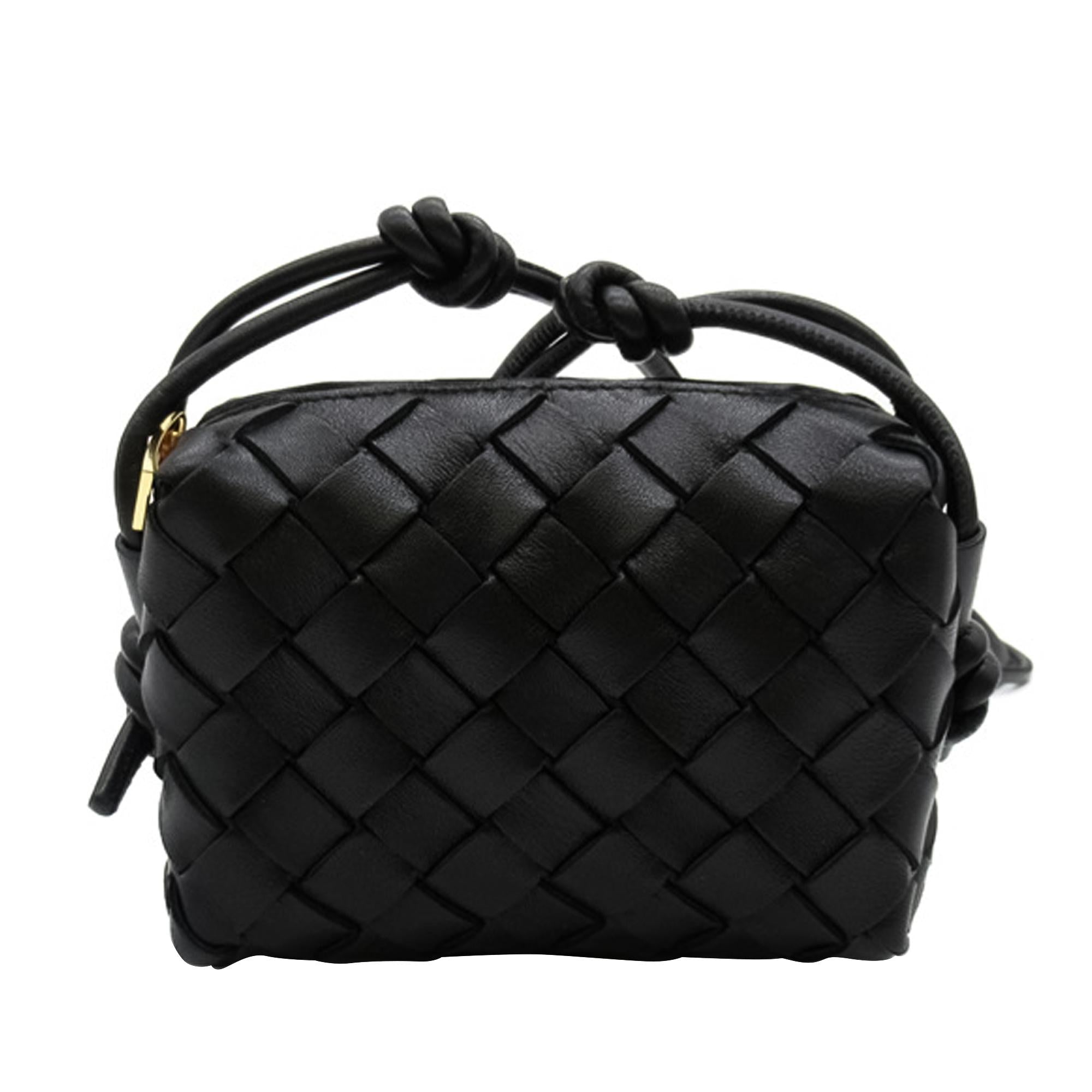 Bottega Veneta Candy Intrecciato Loop Camera Bag (SHG-rDq8tB)