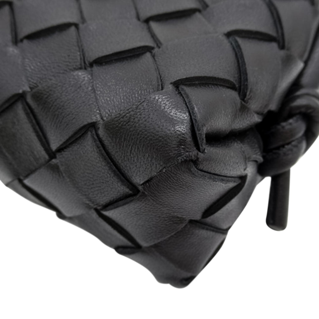 Bottega Veneta Candy Intrecciato Loop Camera Bag (SHG-rDq8tB)