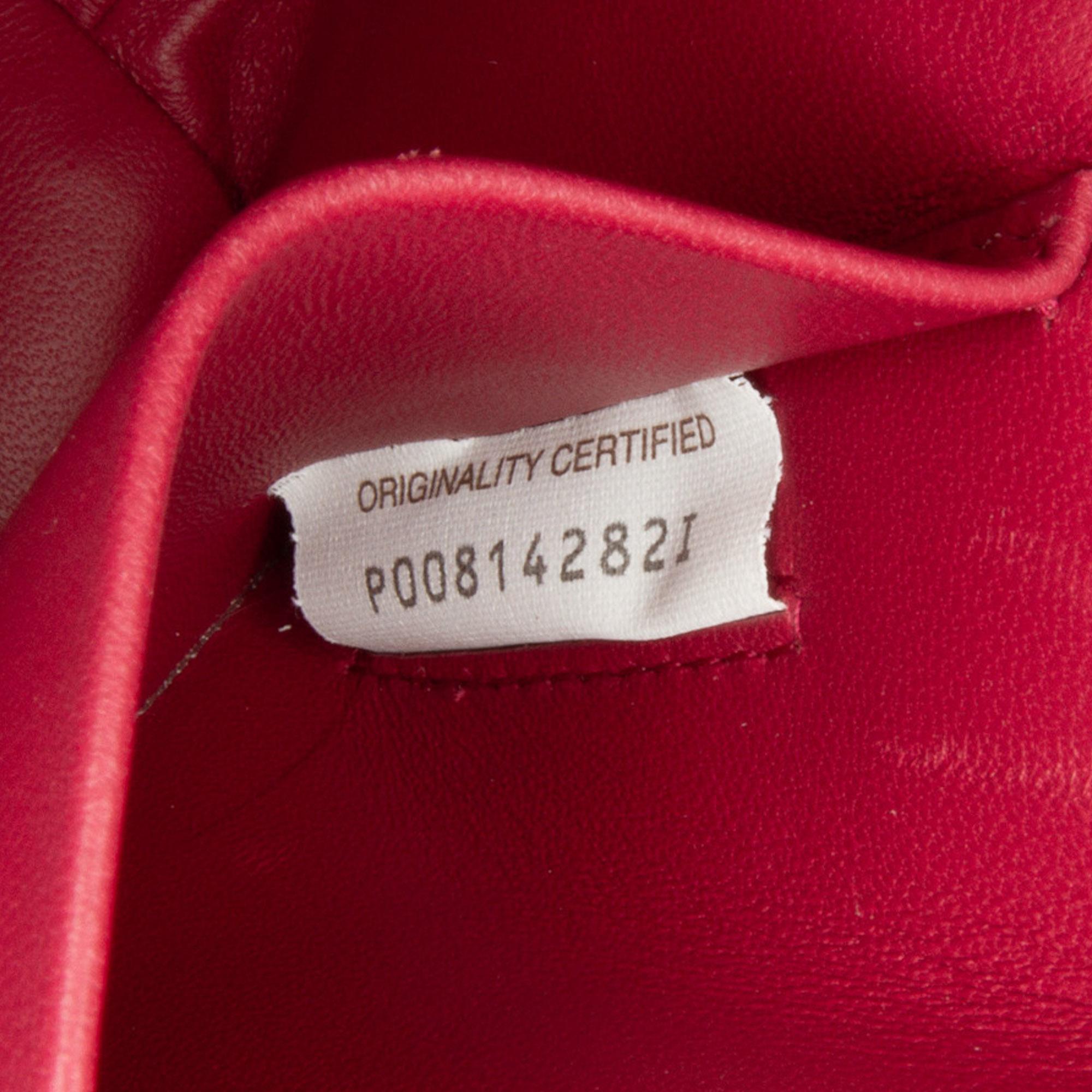 Bottega Veneta Half Moon Crossbody Bag (SHG-k2TCh1)