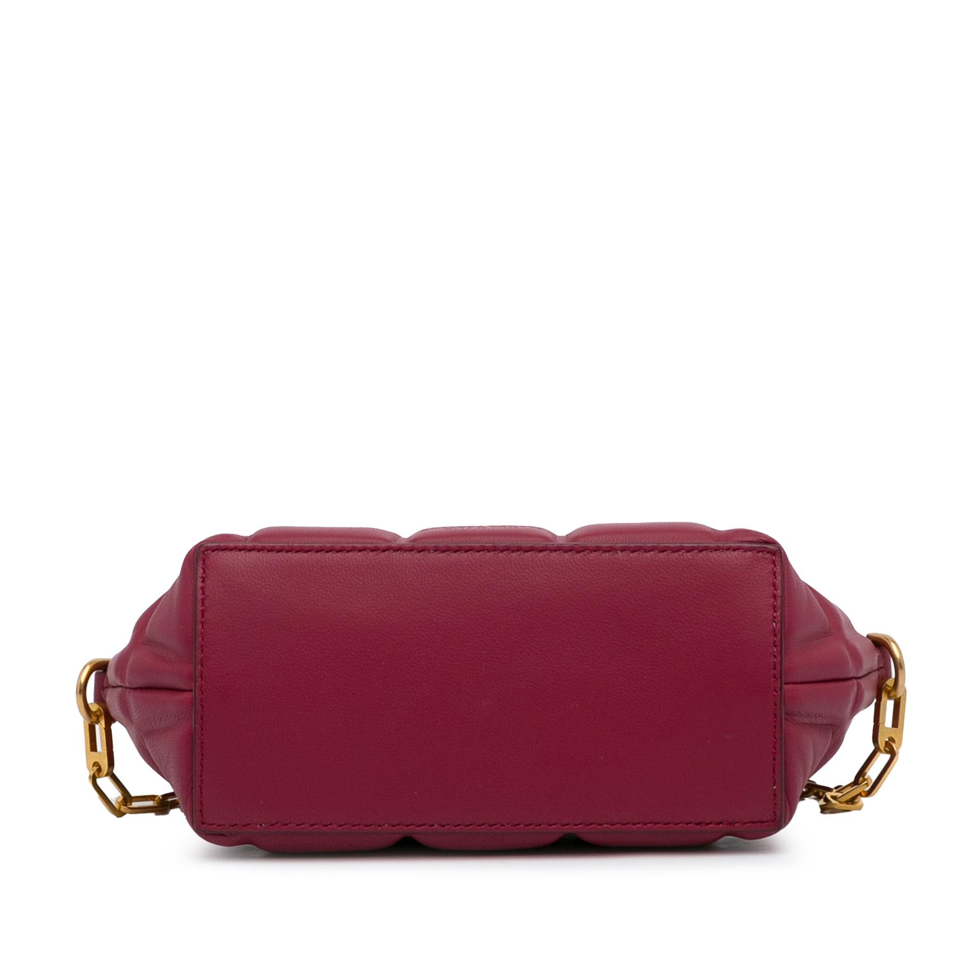 Bottega Veneta Half Moon Crossbody Bag (SHG-k2TCh1)