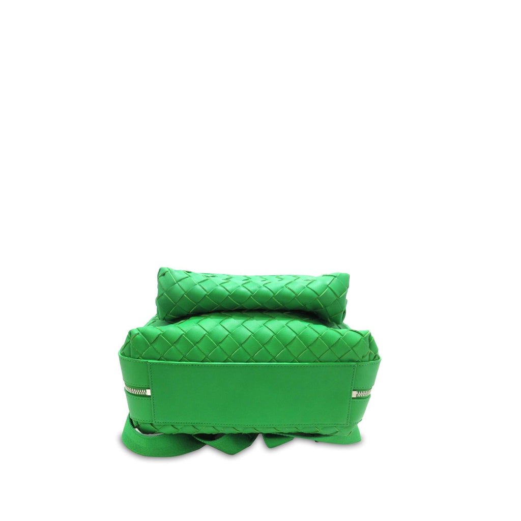 Bottega Veneta Intrecciato Backpack (SHG-9Lrgk5)