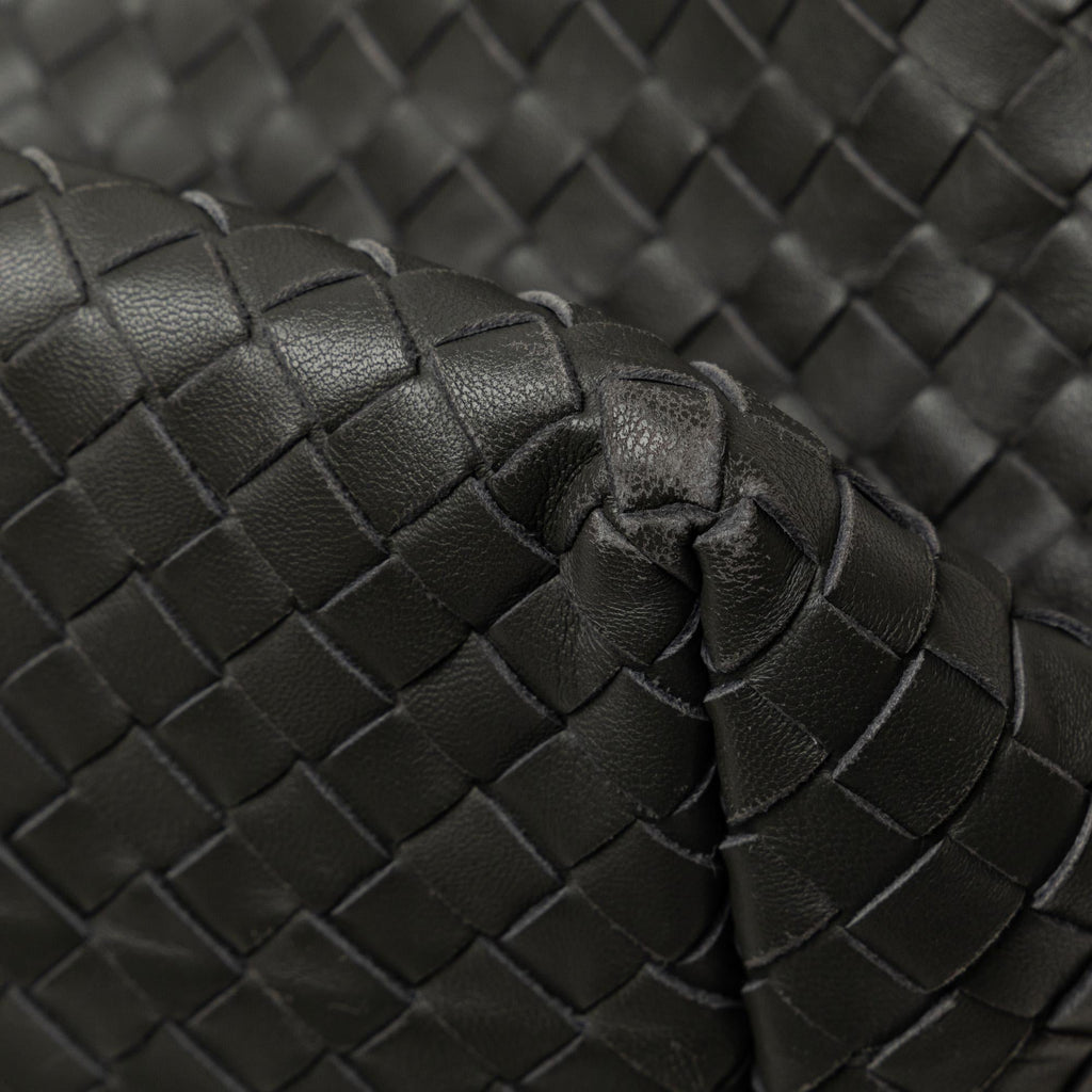 Bottega Veneta Intrecciato Bella Handbag (SHG-fEWWR0)