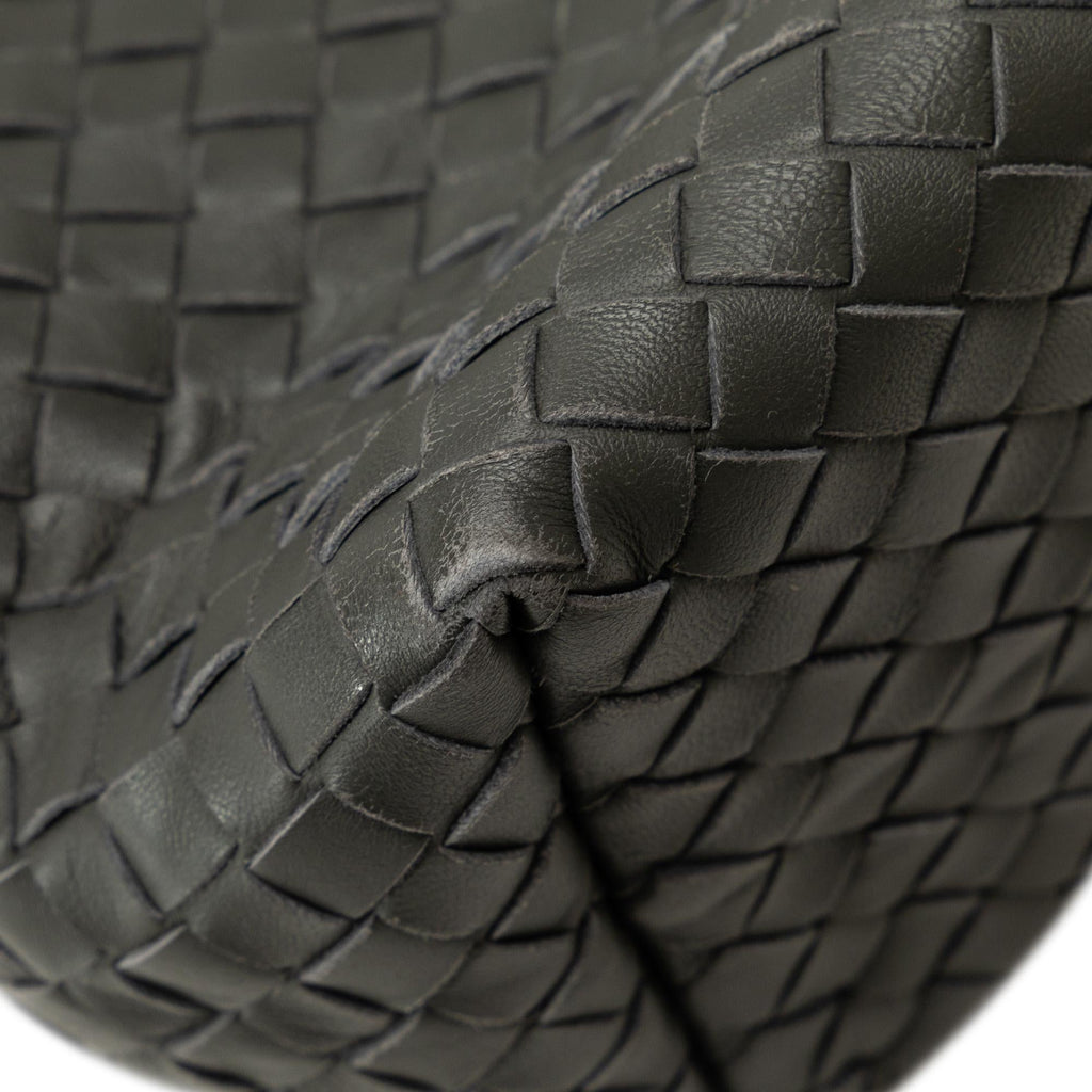 Bottega Veneta Intrecciato Bella Handbag (SHG-fEWWR0)