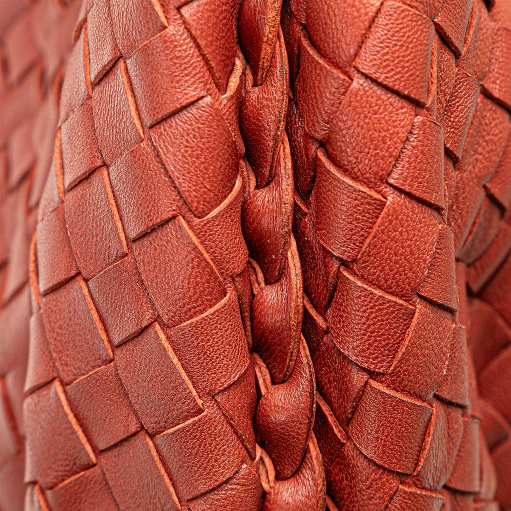 Bottega Veneta Intrecciato Belly Hobo Bag (SHG-TZBKMC)