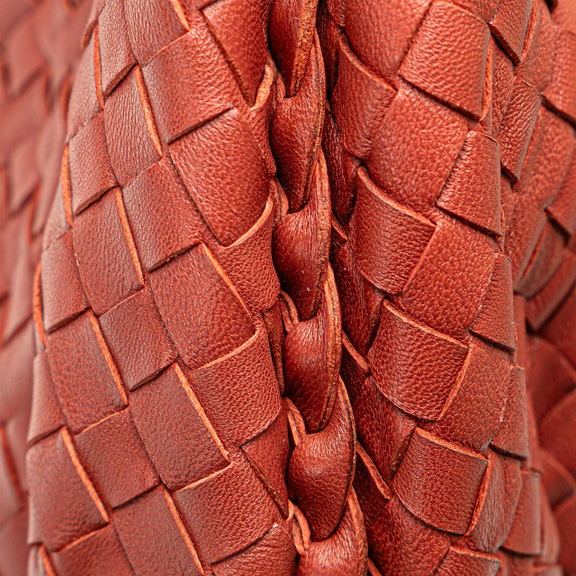 Bottega Veneta Intrecciato Belly Hobo Bag (SHG-TZBKMC)