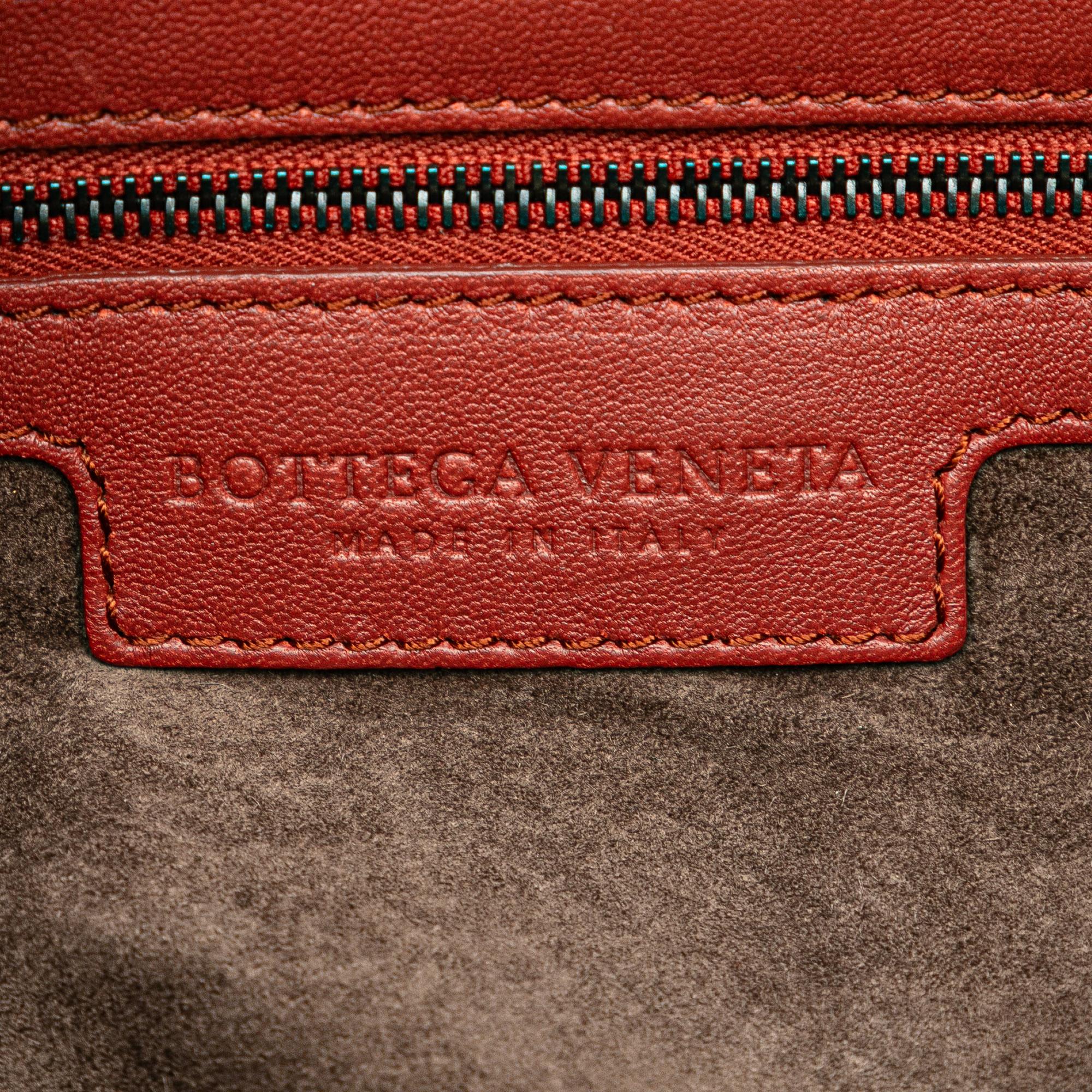 Bottega Veneta Intrecciato Belly Hobo Bag (SHG-TZBKMC)