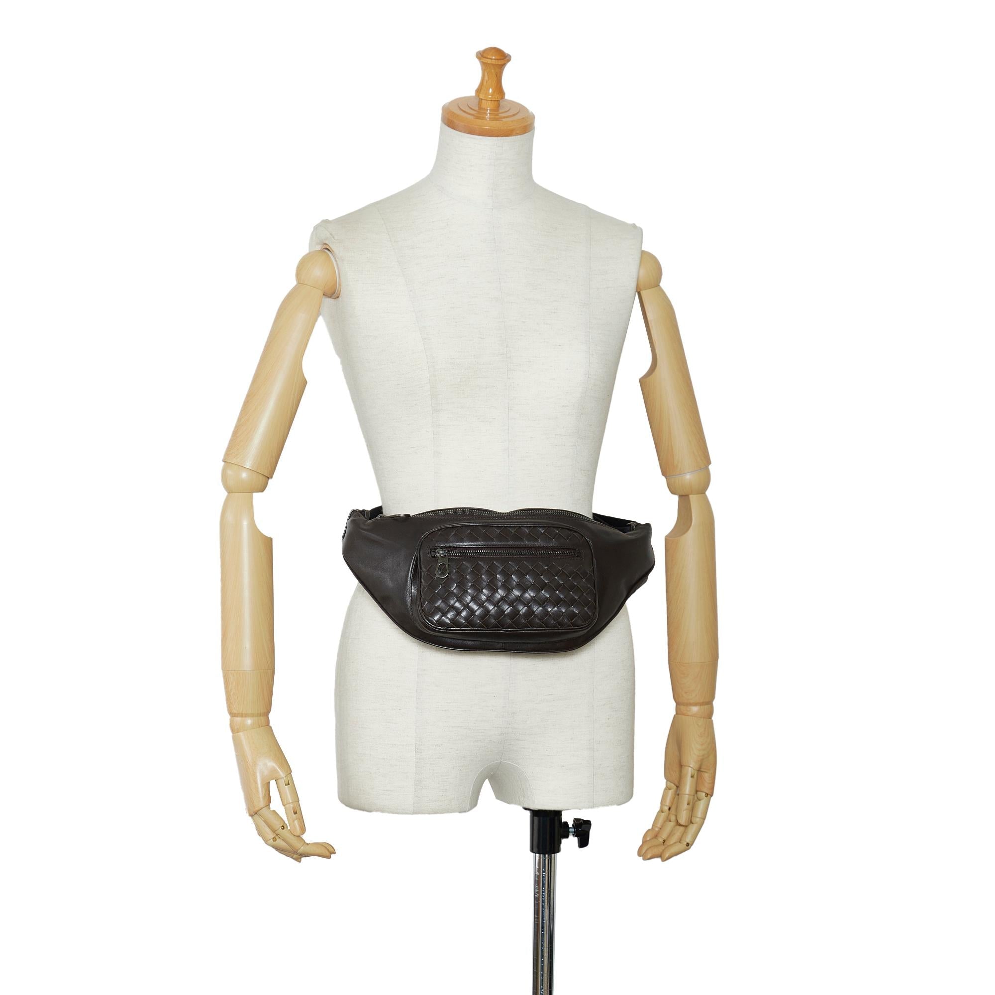Bottega Veneta Intrecciato Belt Bag (SHG-zotiFS)
