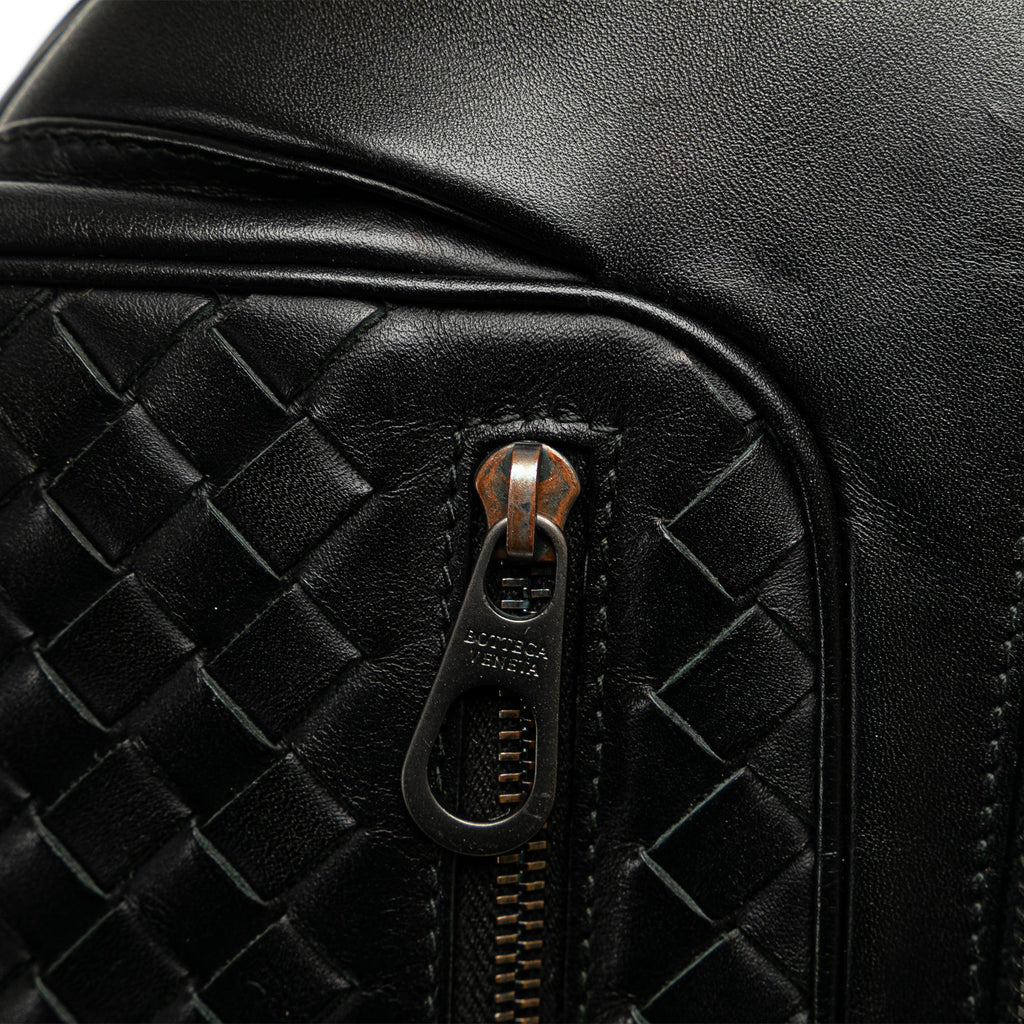 Bottega Veneta Intrecciato Belt Bag (SHG-f47Fr2)