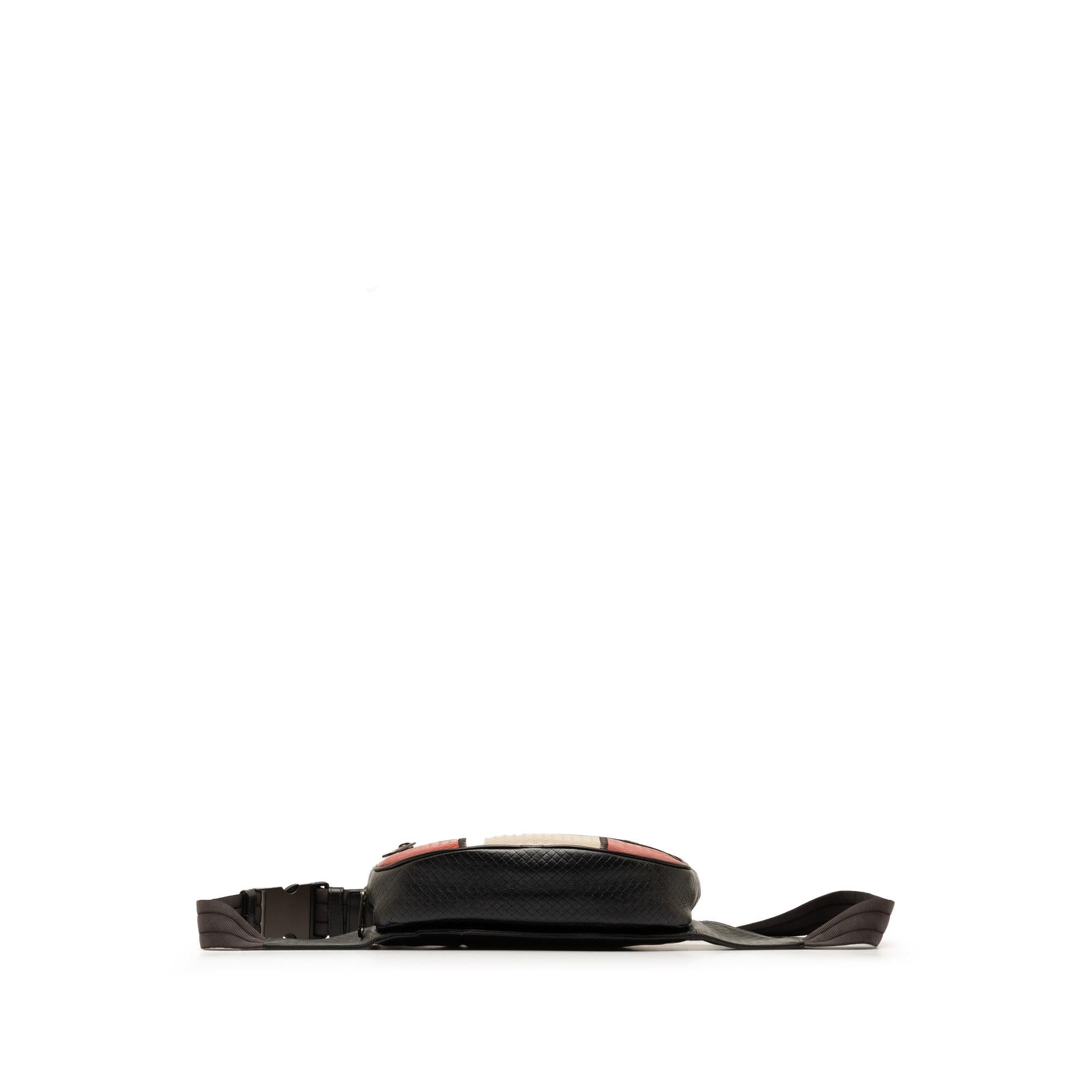 Bottega Veneta Intrecciato Belt Bag (SHG-FcSFvj)