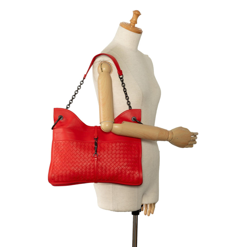 Bottega Veneta Intrecciato Beverly Shoulder Bag (SHG-fN4mhW)
