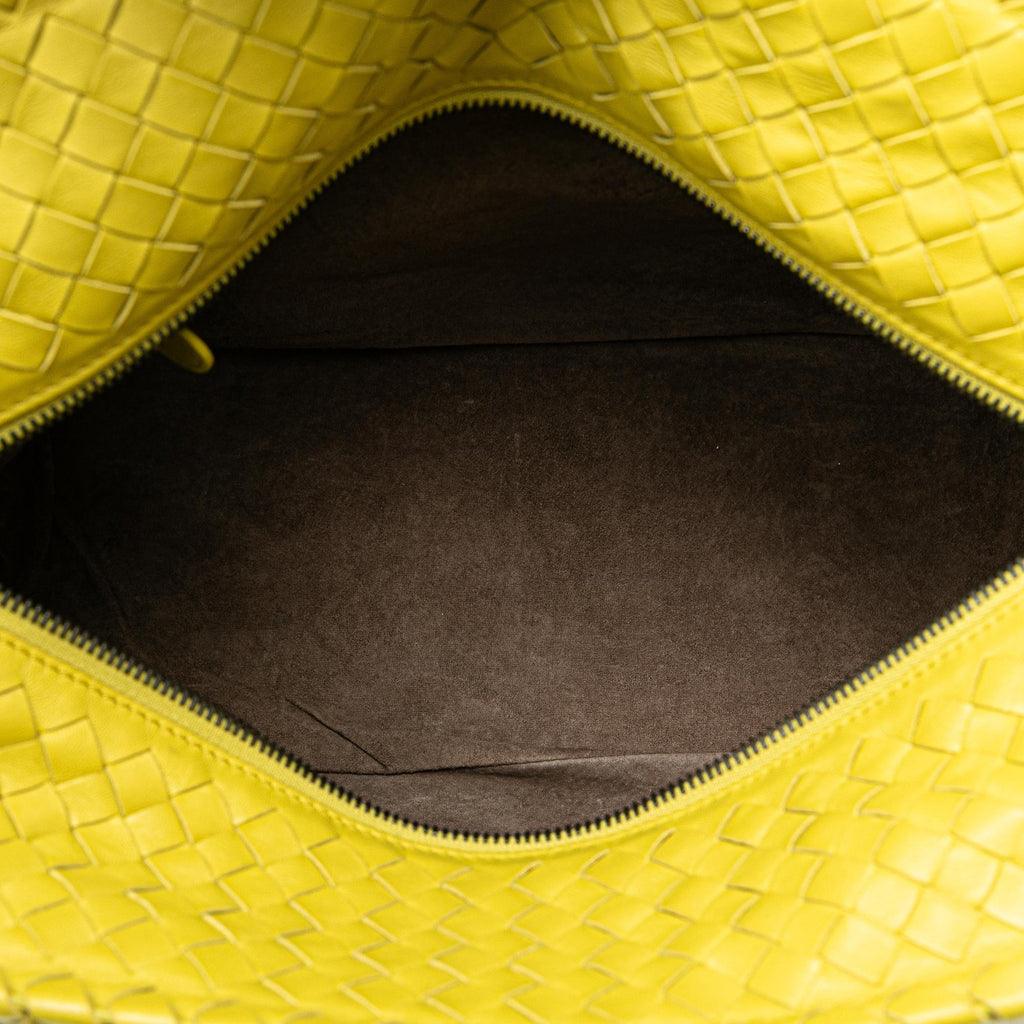 Bottega Veneta Intrecciato Brick Tote (SHG-uyGevG)