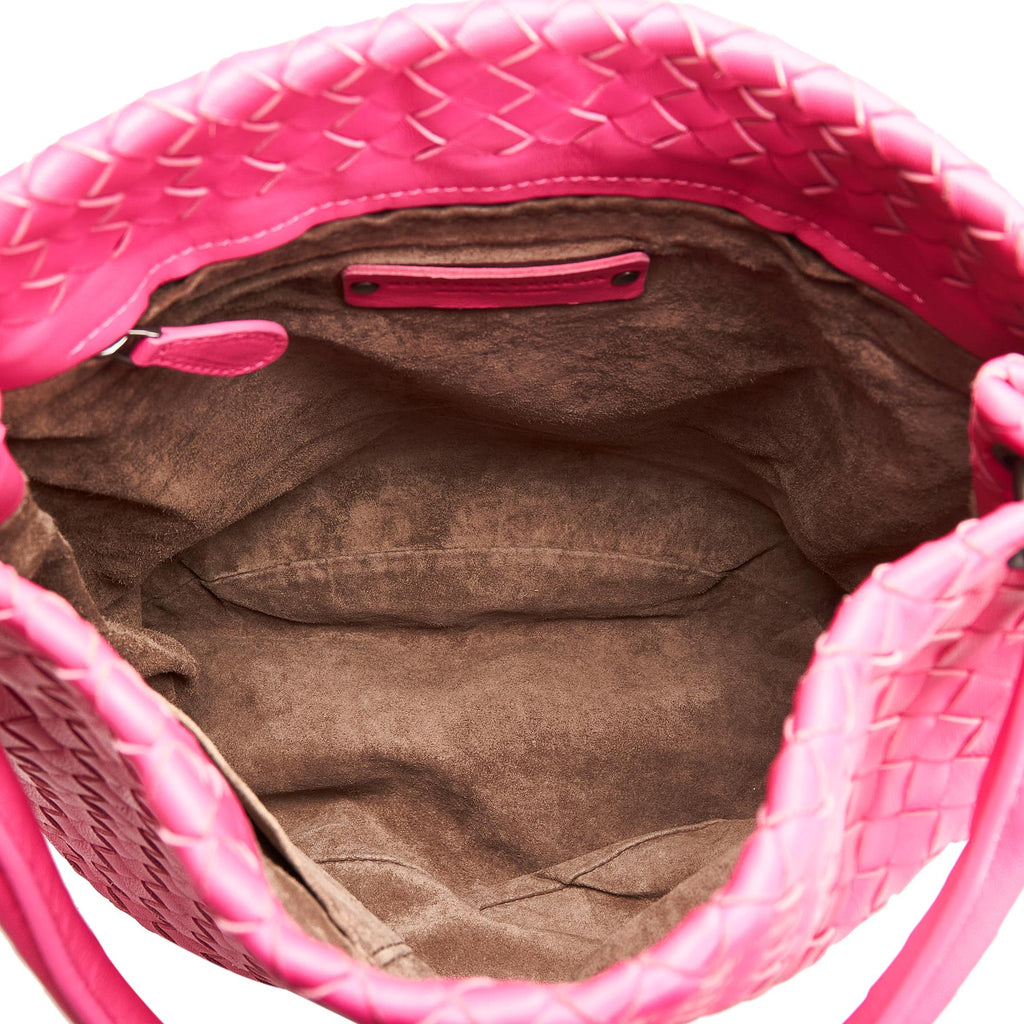 Bottega Veneta Intrecciato Bucket (SHG-hWKH68)