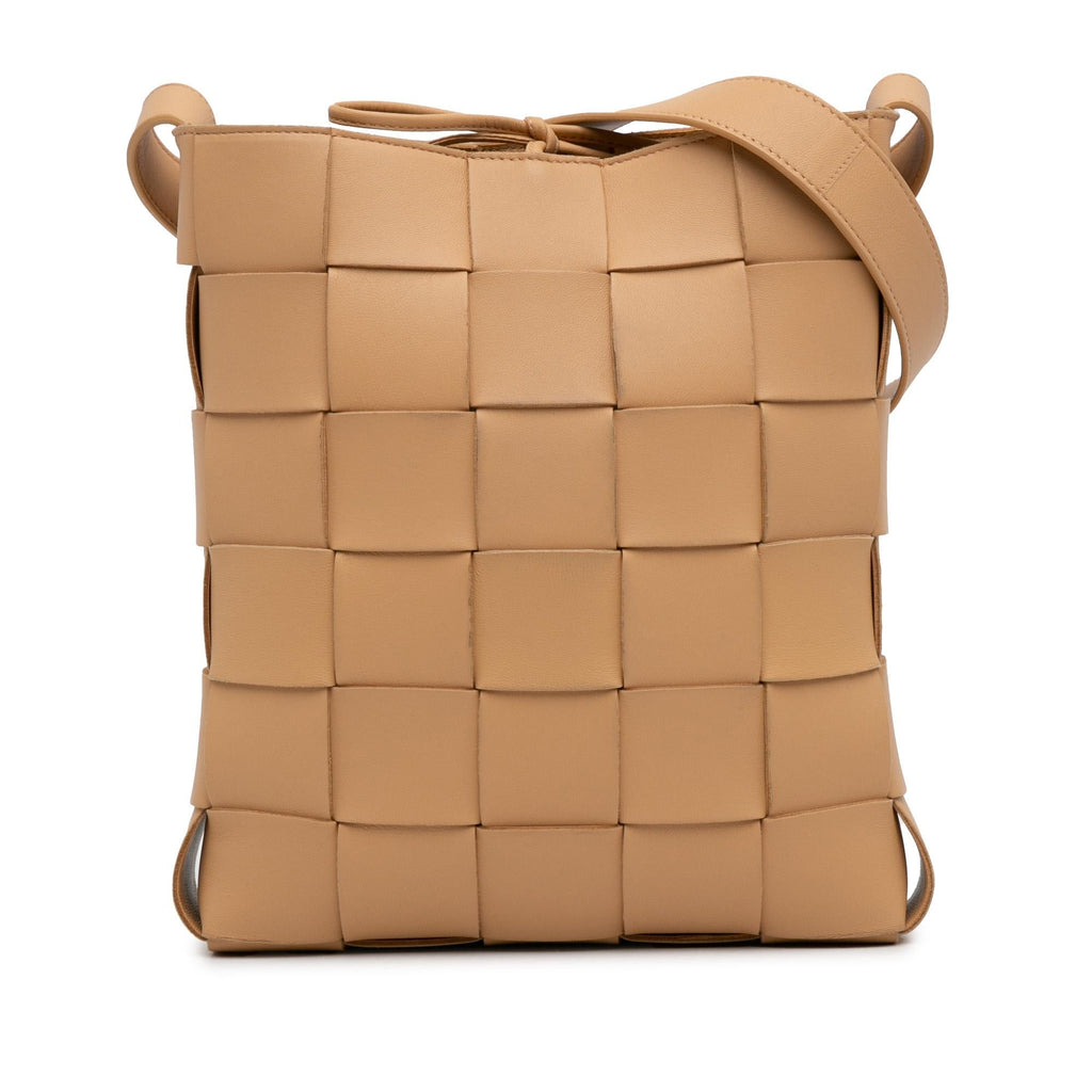 Bottega Veneta Intrecciato Cassette Crossbody Bag (SHG-QUNXui)