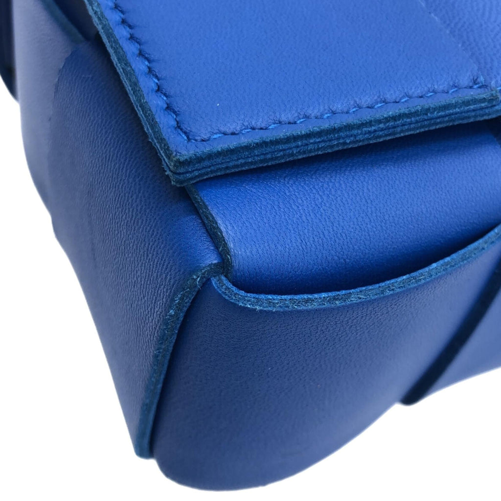 Bottega Veneta Intrecciato Cassette Crossbody (SHG-W1zLnP)