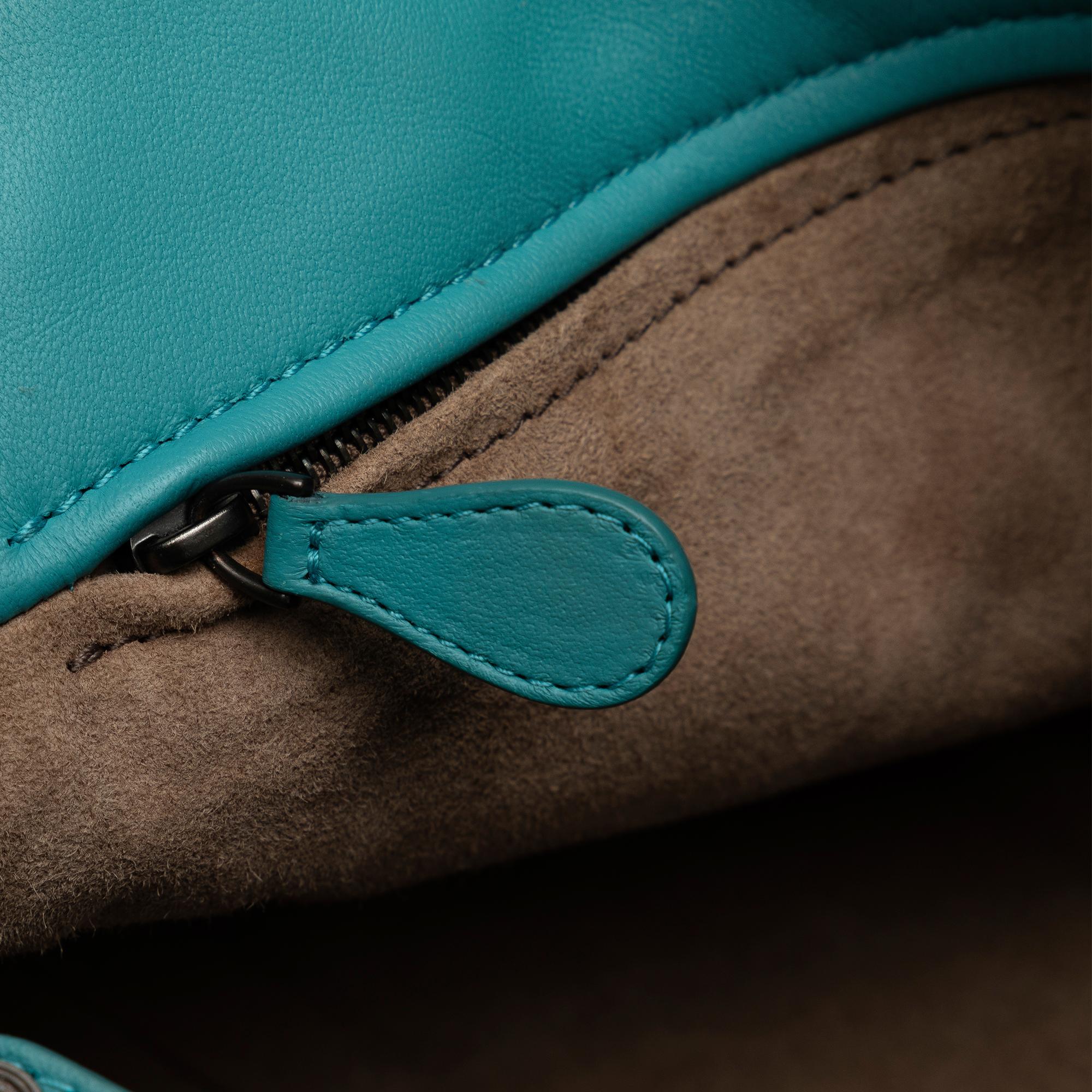 Bottega Veneta Intrecciato Cesta Tote (SHG-vWoXwt)