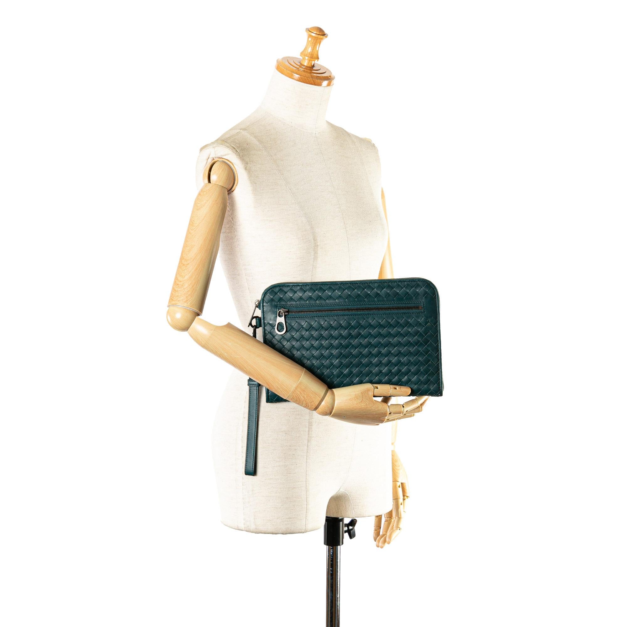 Bottega Veneta Intrecciato Clutch (SHG-zC0khA)