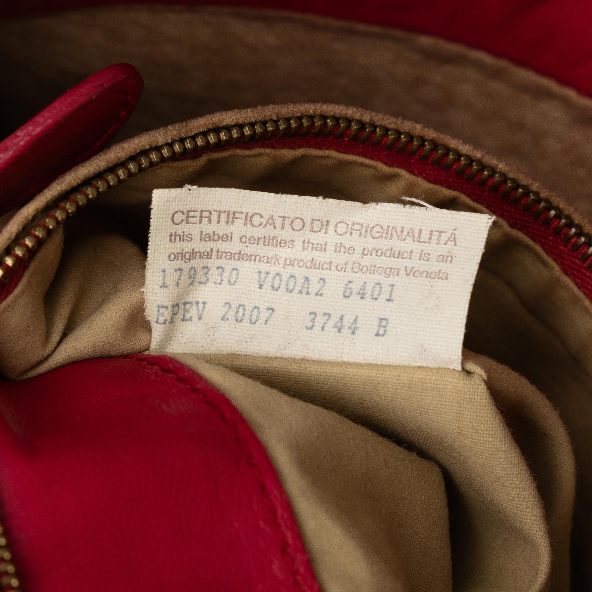 Bottega Veneta Intrecciato Crossbody Bag (SHG-rn2jwl)