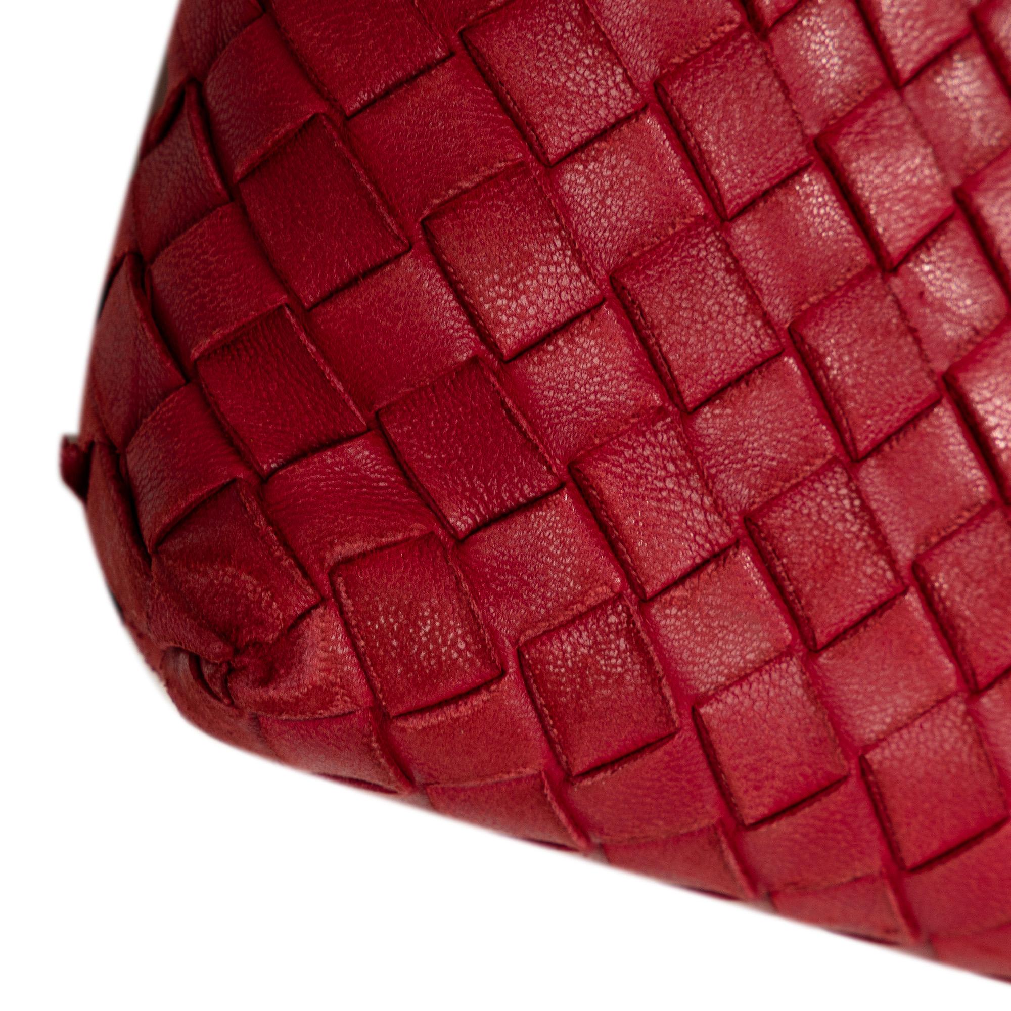 Bottega Veneta Intrecciato Crossbody Bag (SHG-rn2jwl)