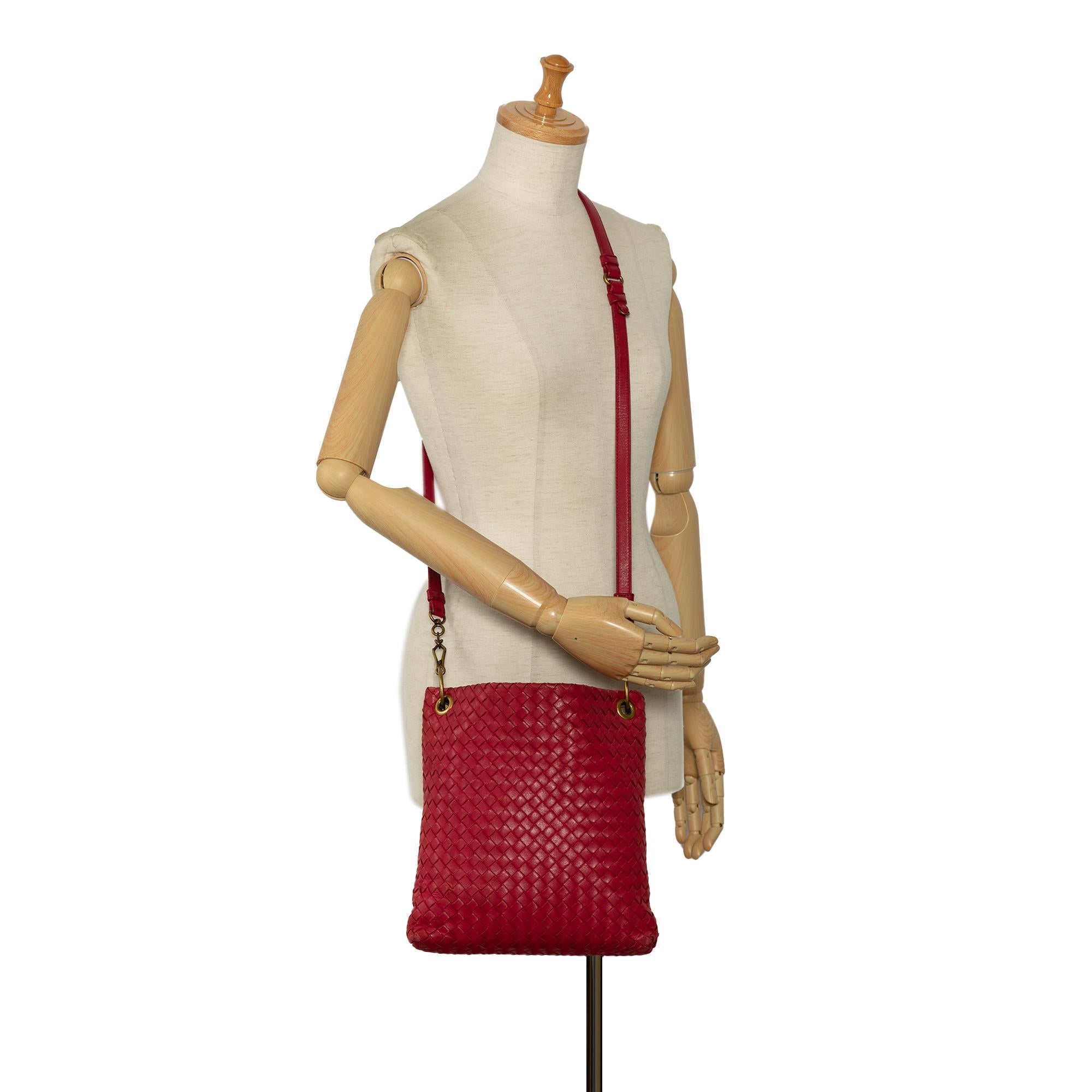 Bottega Veneta Intrecciato Crossbody Bag (SHG-rn2jwl)