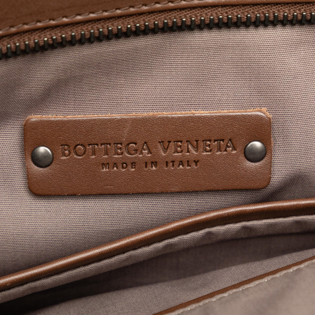 Bottega Veneta Intrecciato Crossbody Bag (SHG-SUecNk)