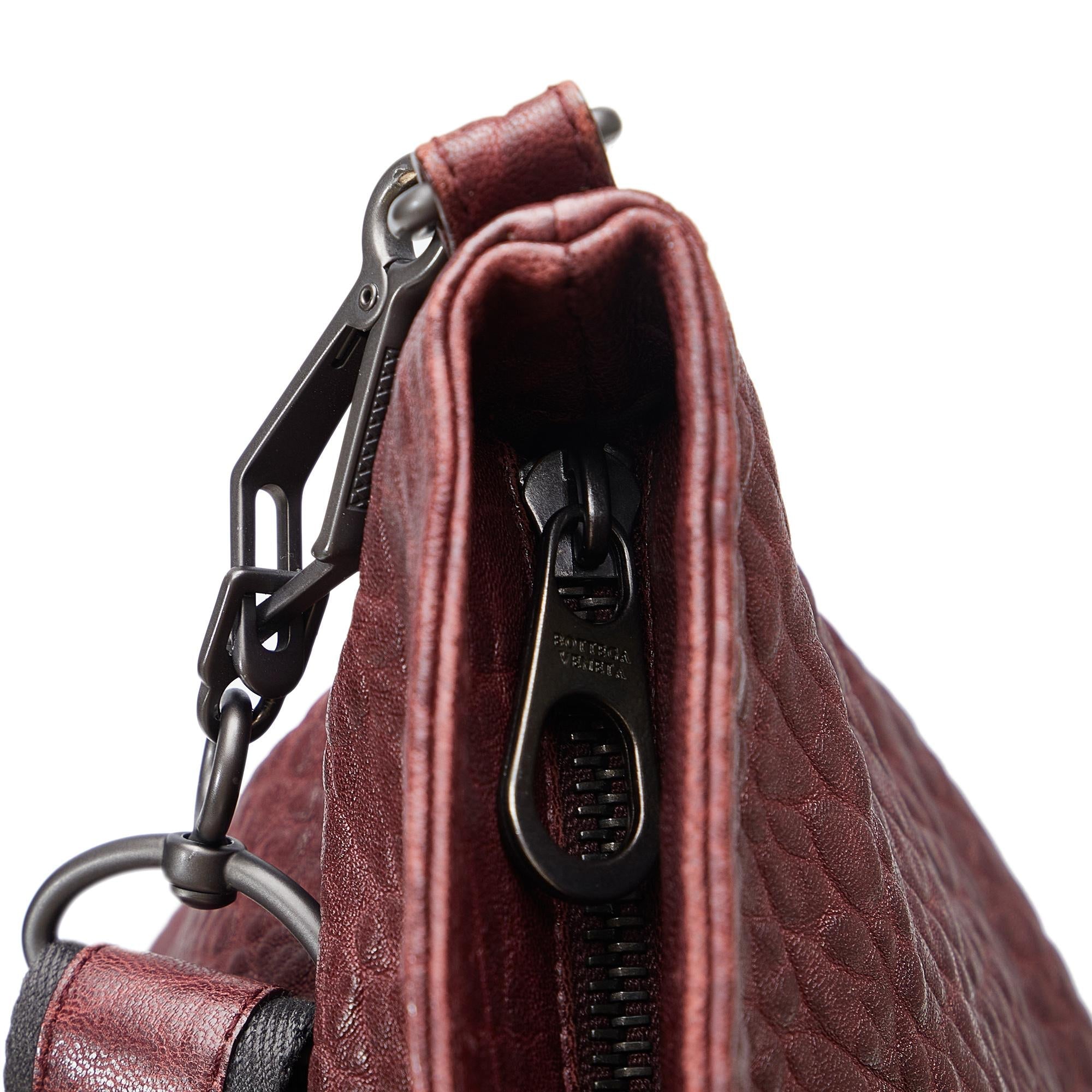 Bottega Veneta Intrecciato Crossbody (SHG-ZKr1Mi)