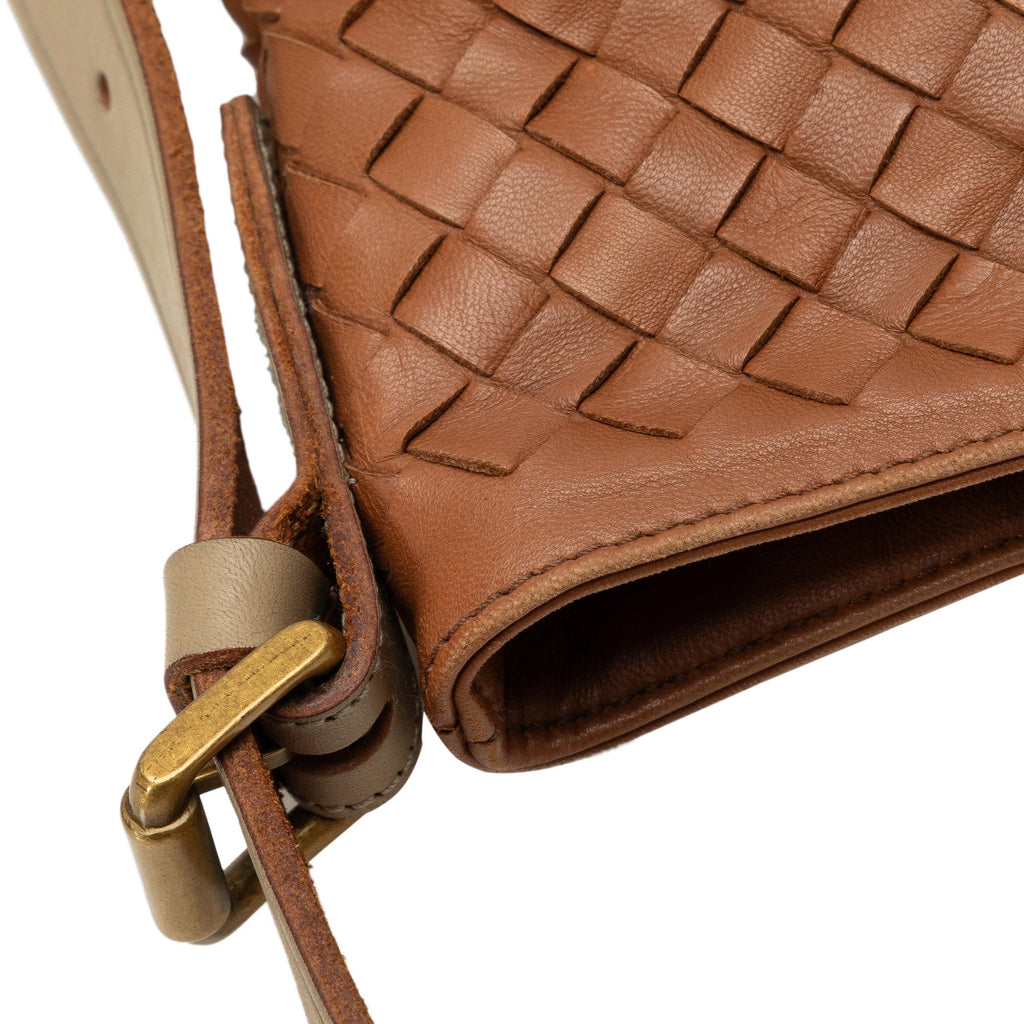 Bottega Veneta Intrecciato Crossbody (SHG-HEIlec)