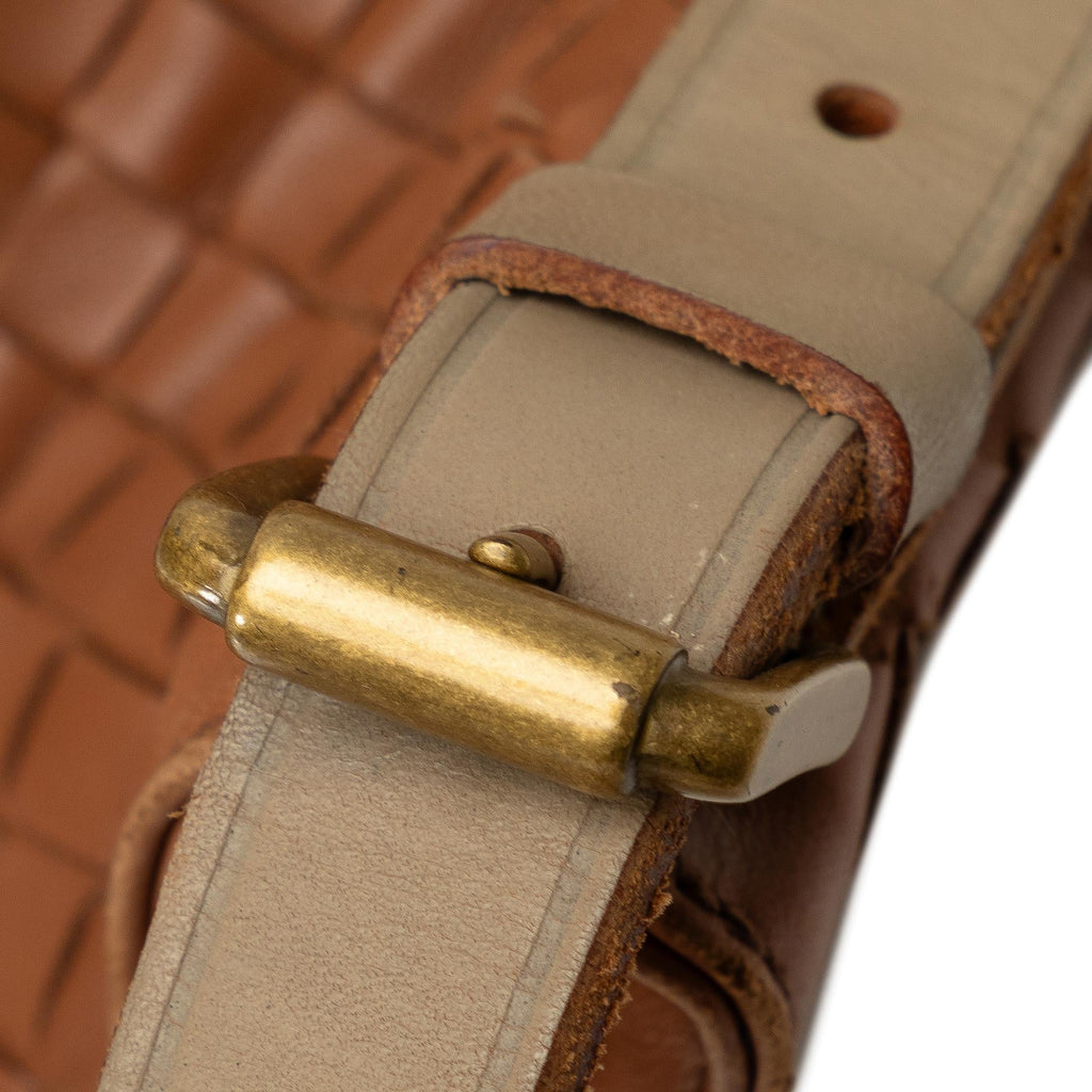 Bottega Veneta Intrecciato Crossbody (SHG-HEIlec)