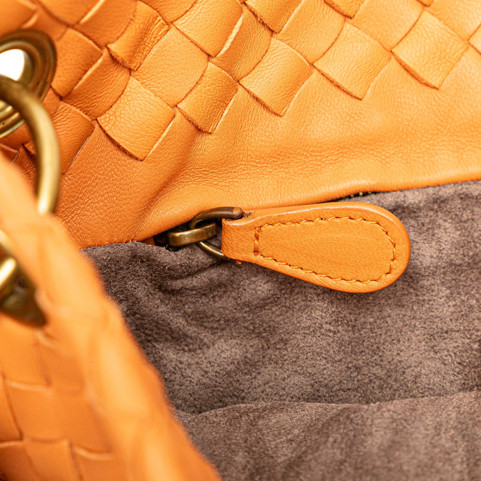 Bottega Veneta Intrecciato Crossbody (SHG-Aifvp3)