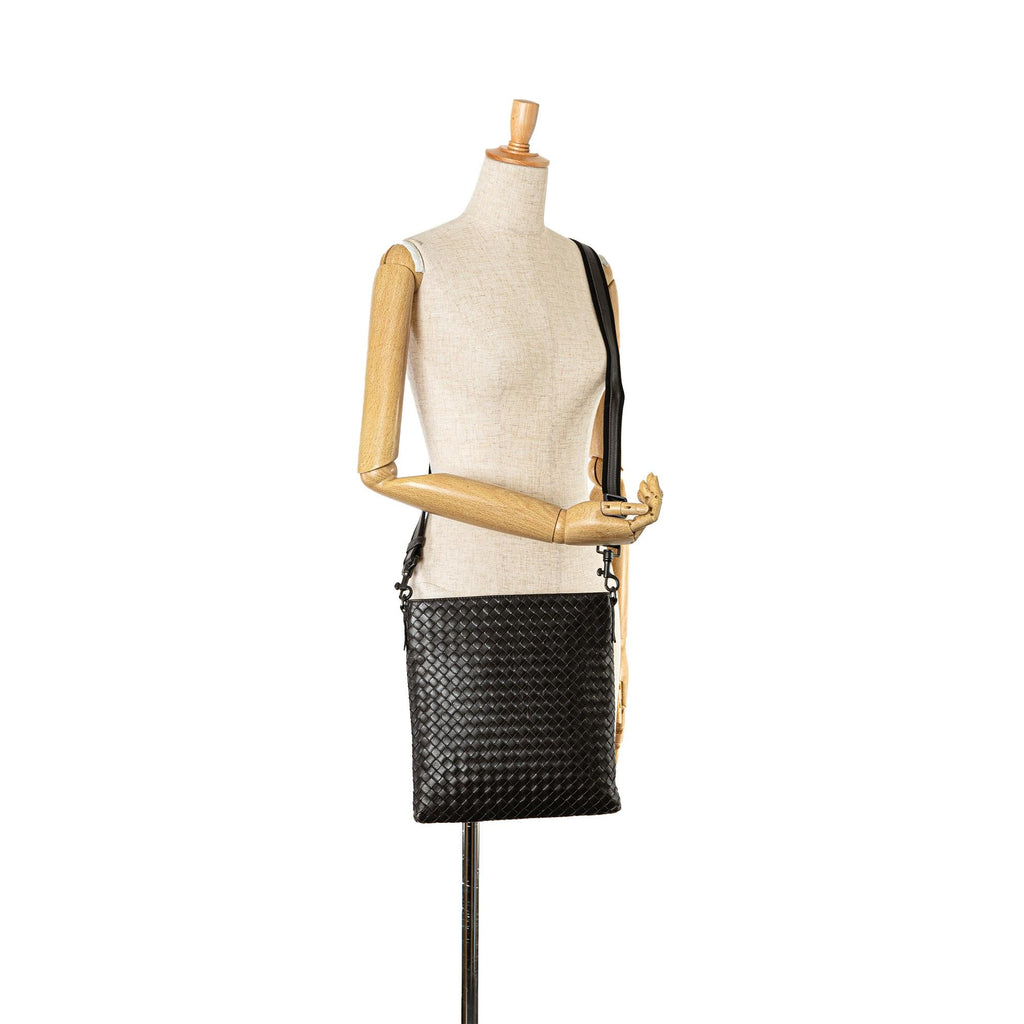 Bottega Veneta Intrecciato Crossbody (SHG-C8PzfV)